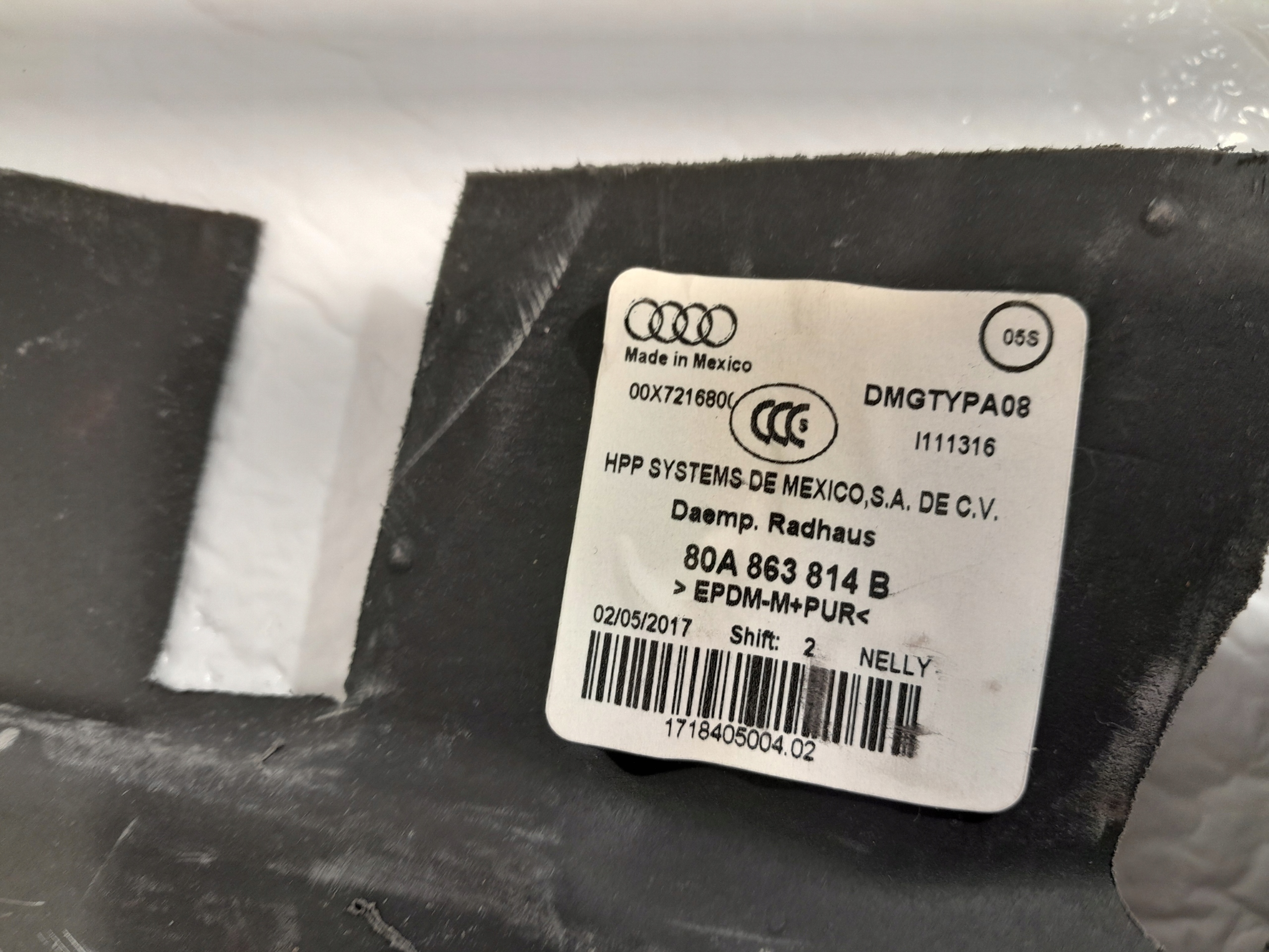 AUDI Q5 II 80A soundproofing NADKOLA right 80A863814B