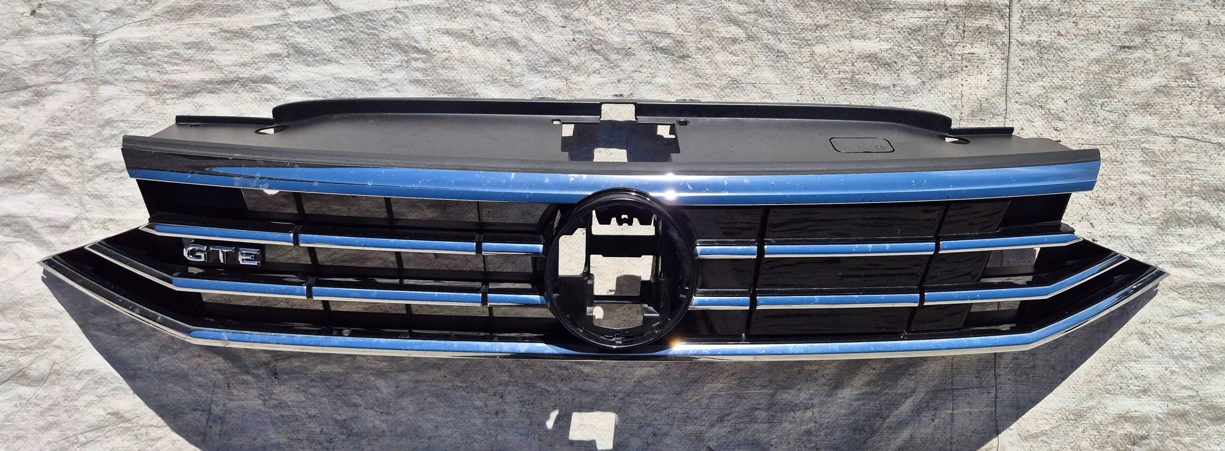 VW PASSAT B8 LIFT 19-22 GTE grill atrapa ORG