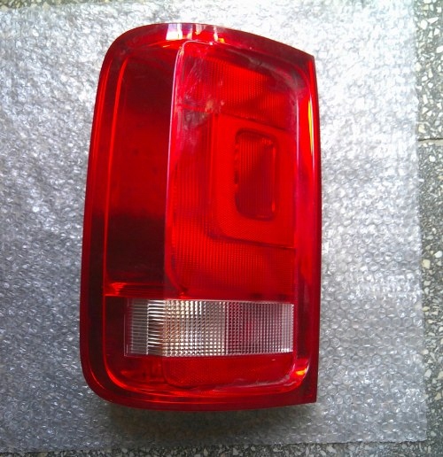 VW AMAROK 10+ LEWA TYLNA LAMPA ORYGINAŁ EUROPA
