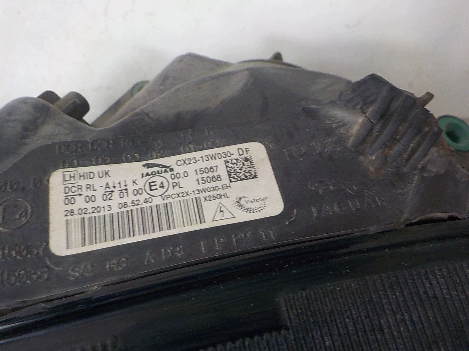 JAGUAR XF X250 XENON LIFT light left front front UK