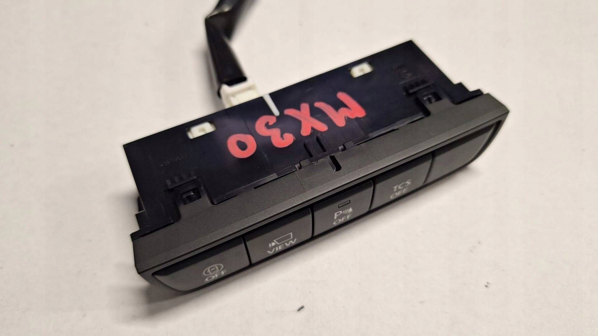 button switch KAMERY reversing MAZDA MX-30 MX30 OE: DN4K66170