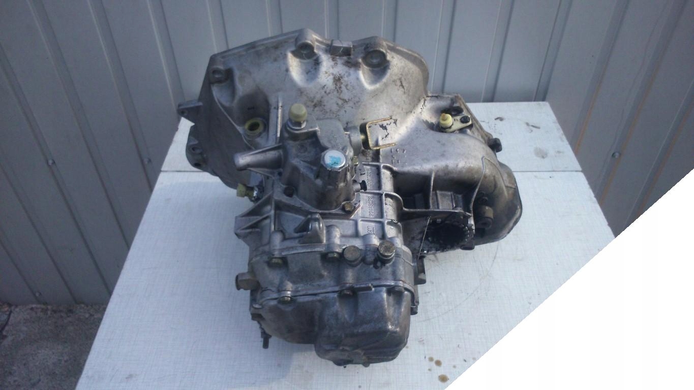 TIGRA ASTRA VECTRA CORSA SKRZYNIA BIEGÓW F15