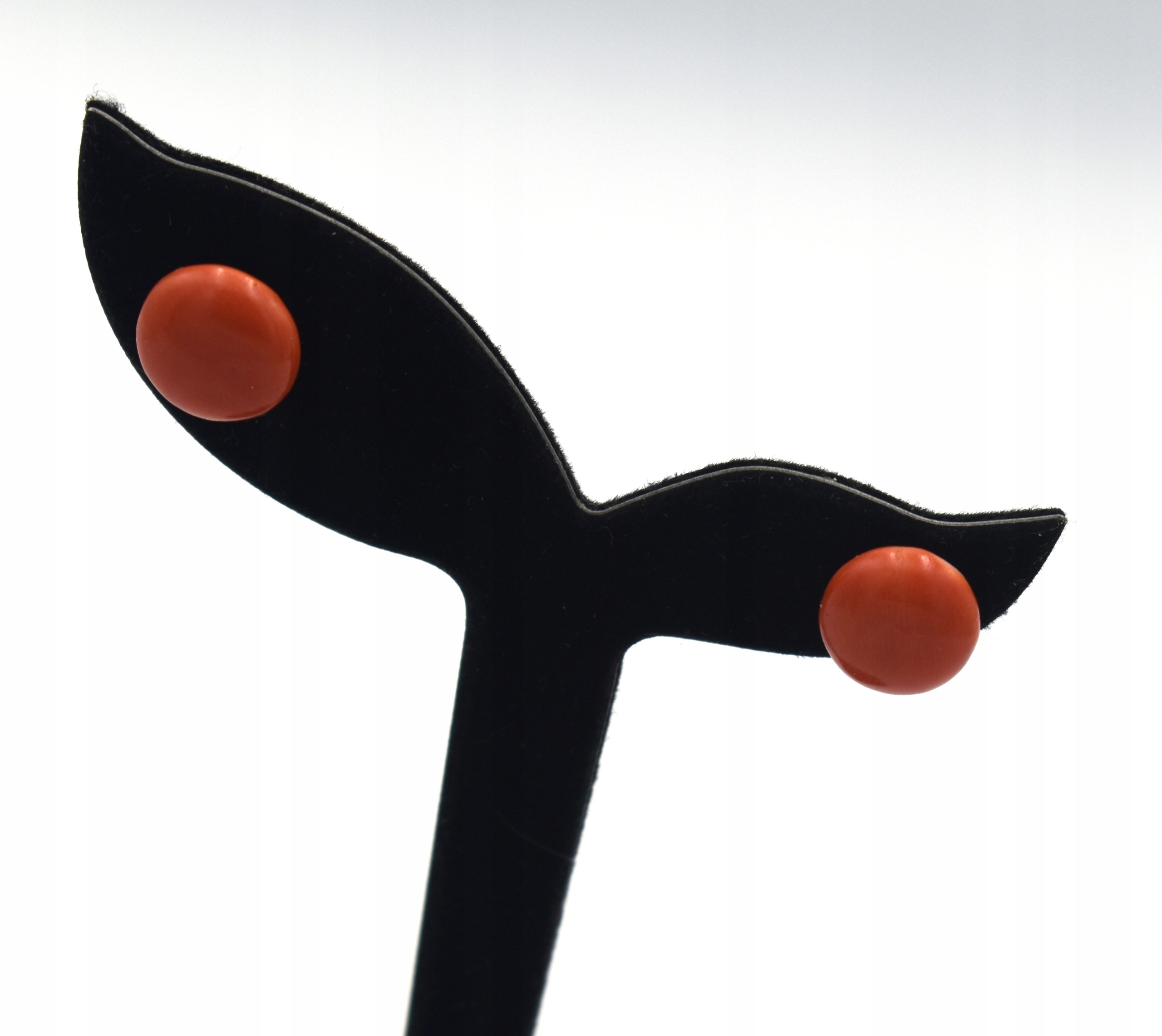 ZŁOTE KOLCZYKI Z OKAZAŁYM KORALEM, 585