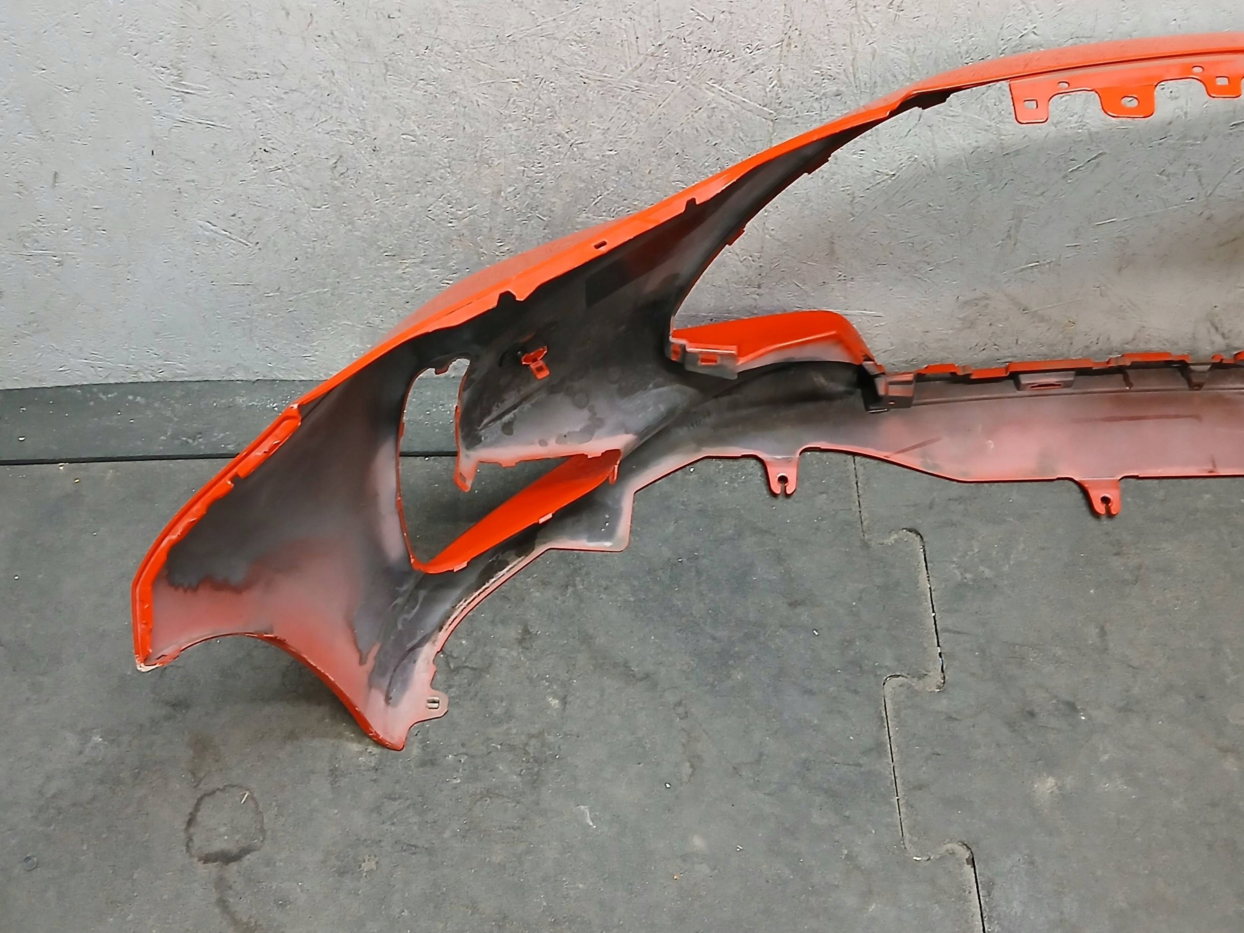 nárazník předek TOYOTA YARIS IV 4 20