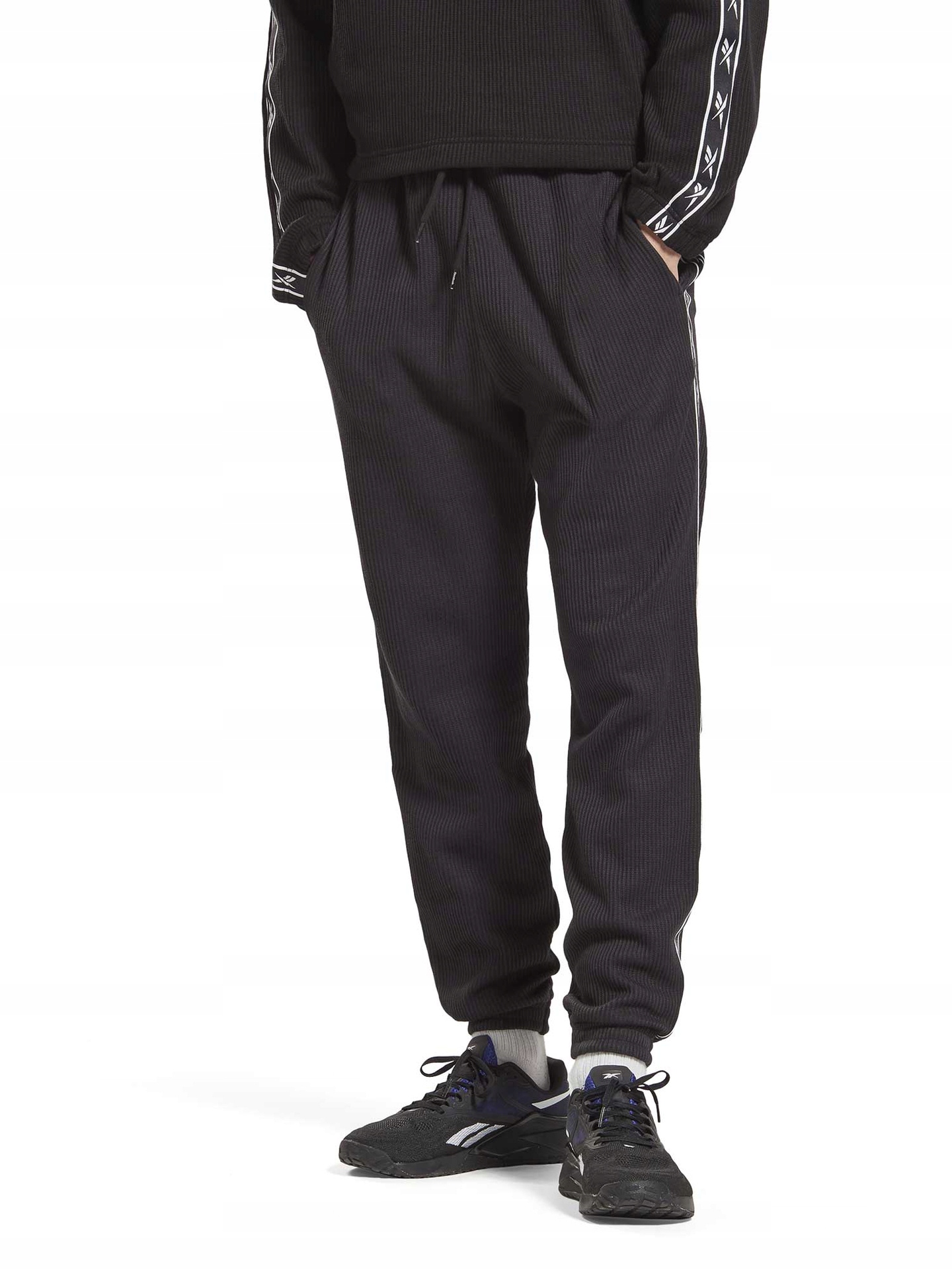 Reebok – Pánské Tepláky Rl Vector Tape Jogger IB3001