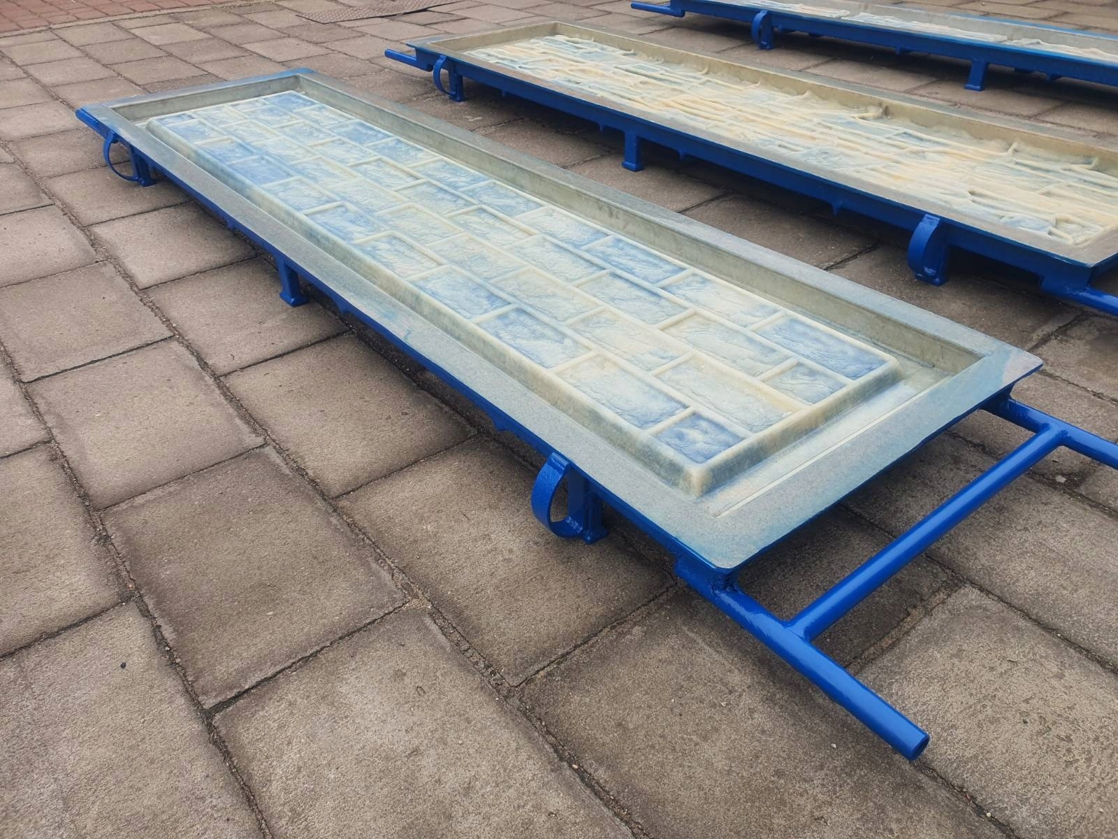 Forma KARKON płyty ogrodzeniowe przelotowe cegła Kod producenta Forma stalowa