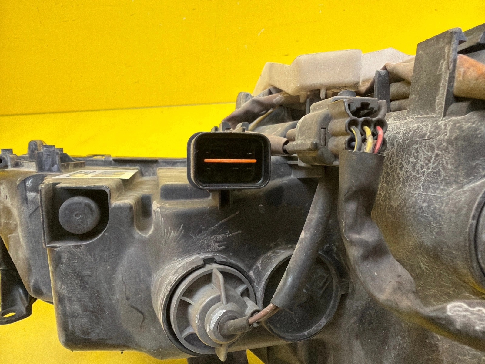 light left front Citroen C-Crosser Xenon 2007-2012