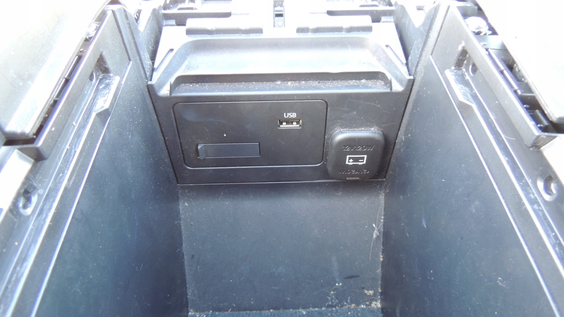 тунель середина mazda CX30 CX-30