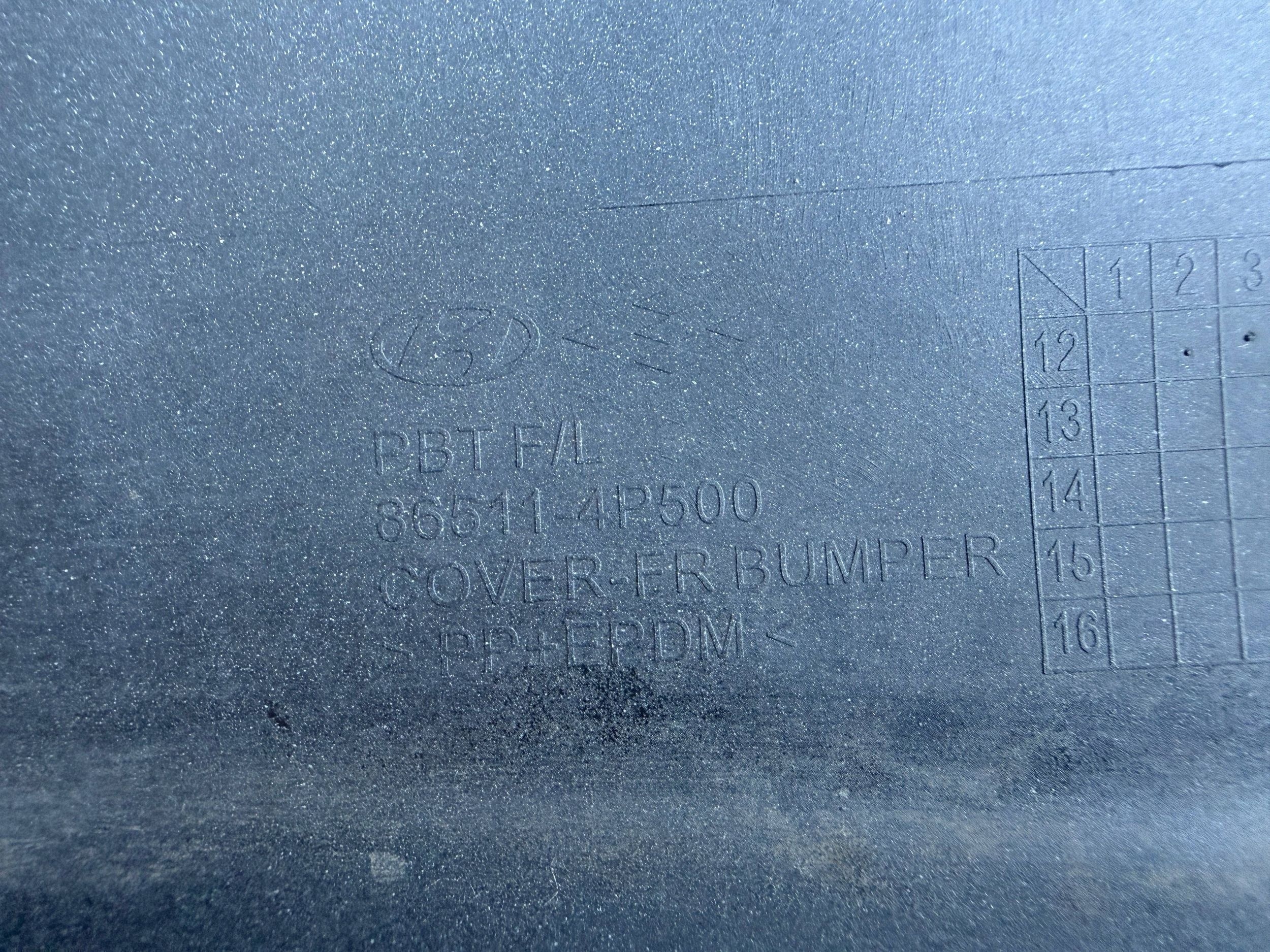 Hyundai I20 and 1 12- Lift bumper front front