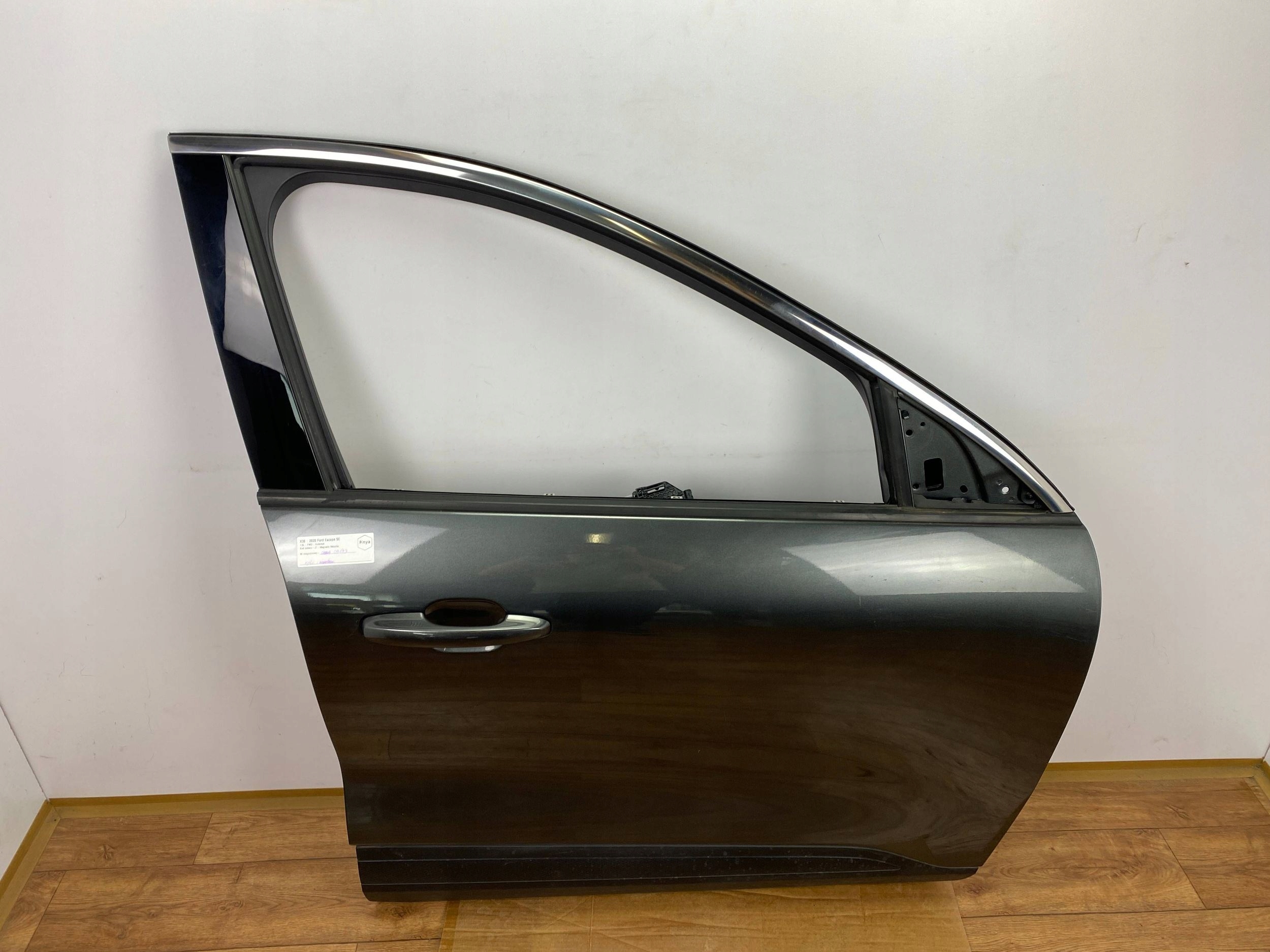 Ford Escape IV 2020 Kuga front side right door front