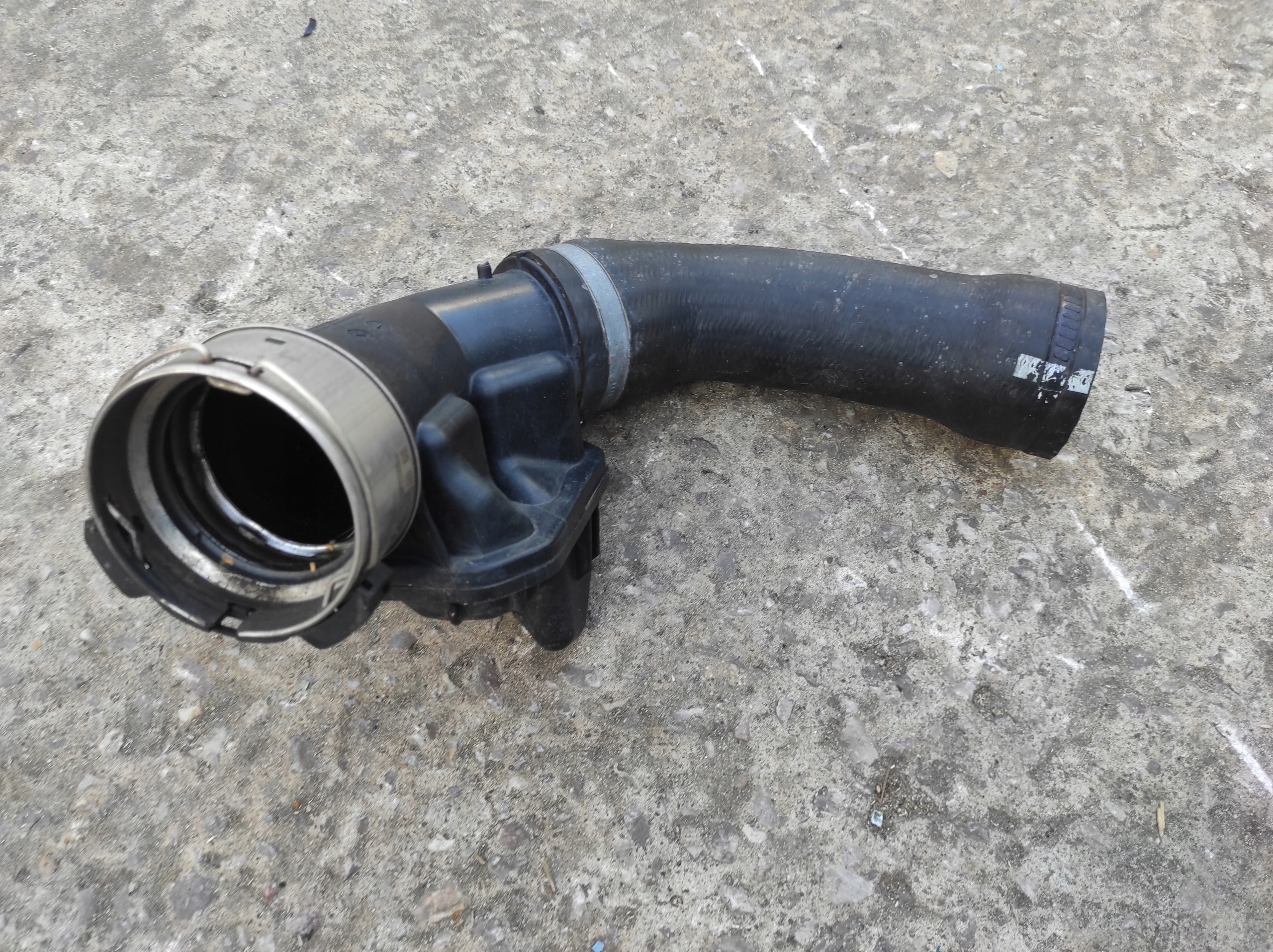 pipe intercooler VOLVO XC60 XC90 T8 31422061