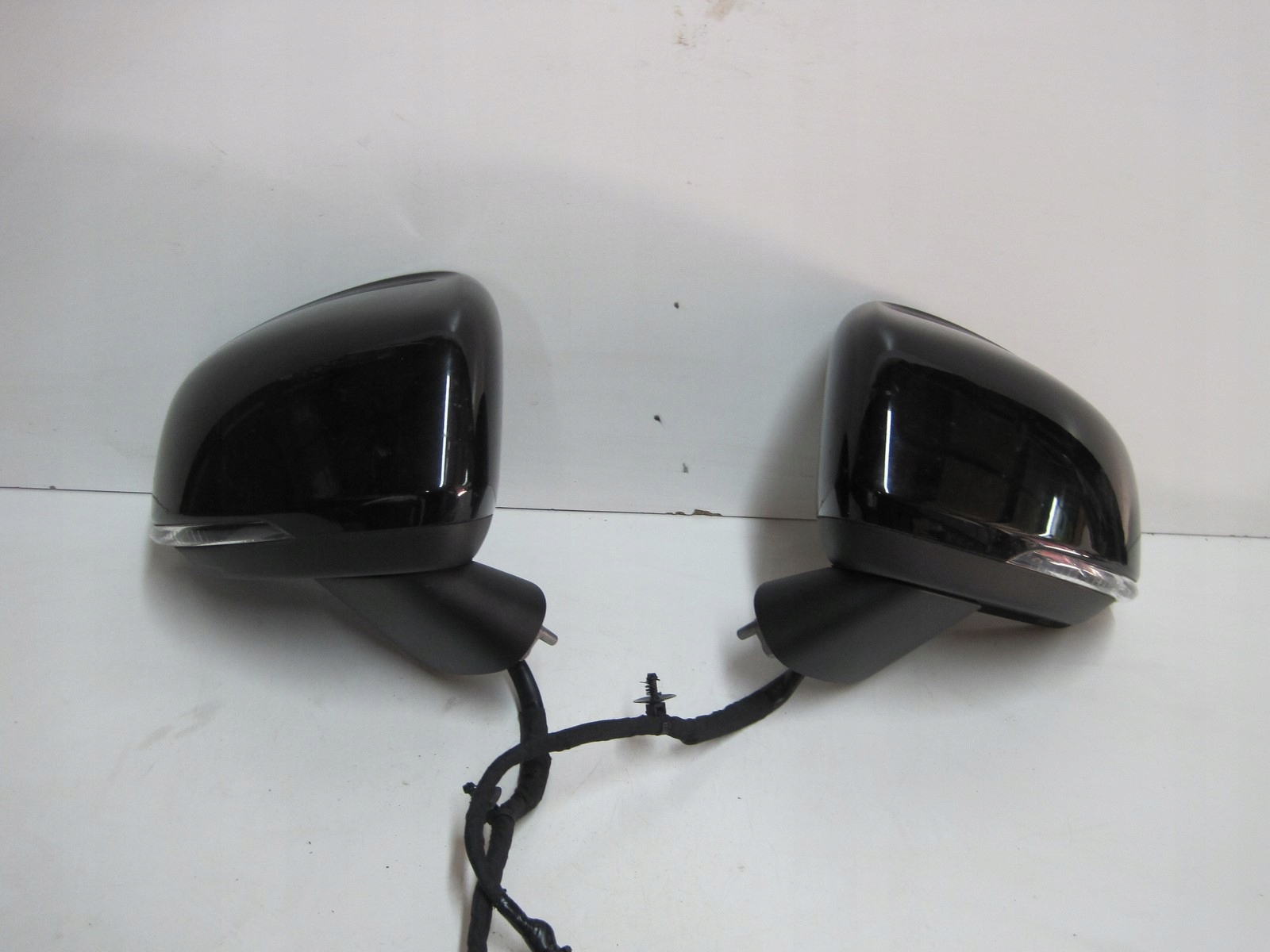 зеркало правое volvo XC40 XC 40