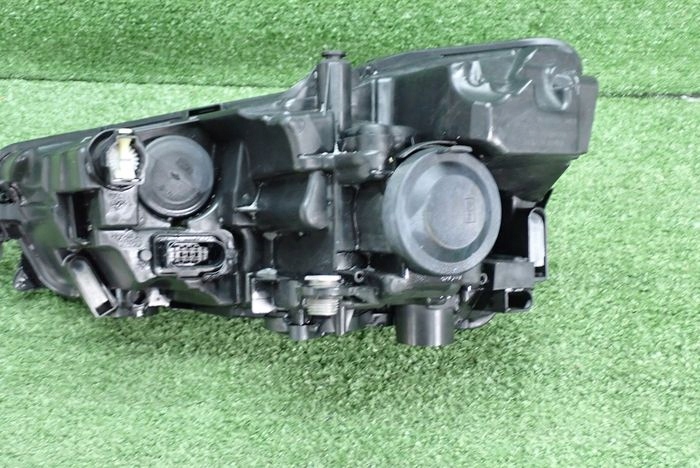 SKODA SCALA CRYSTAL LIGHTING 19-23 reflektor right light right