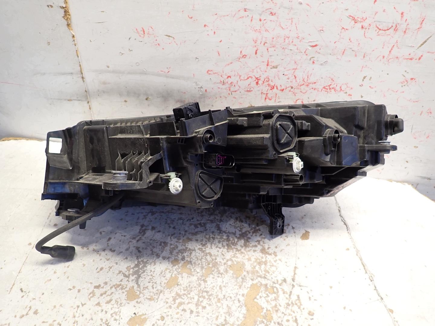 light front front right SKODA ENYAQ 2021- FULL LED 5LB941016A