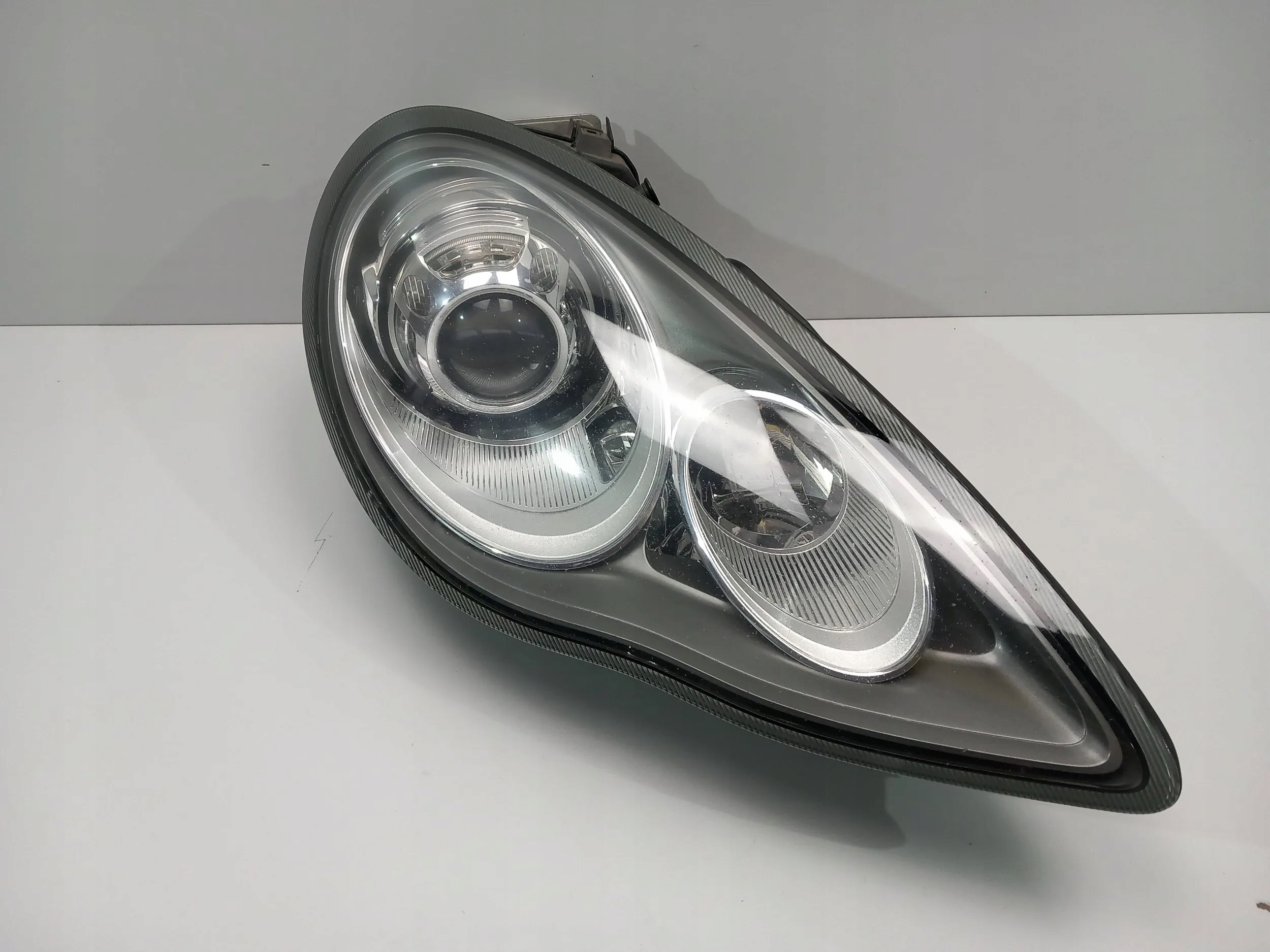 PORSCHE PANAMERA 970 ФАРА ПРАВА КОМПЛЕКТ 970631072