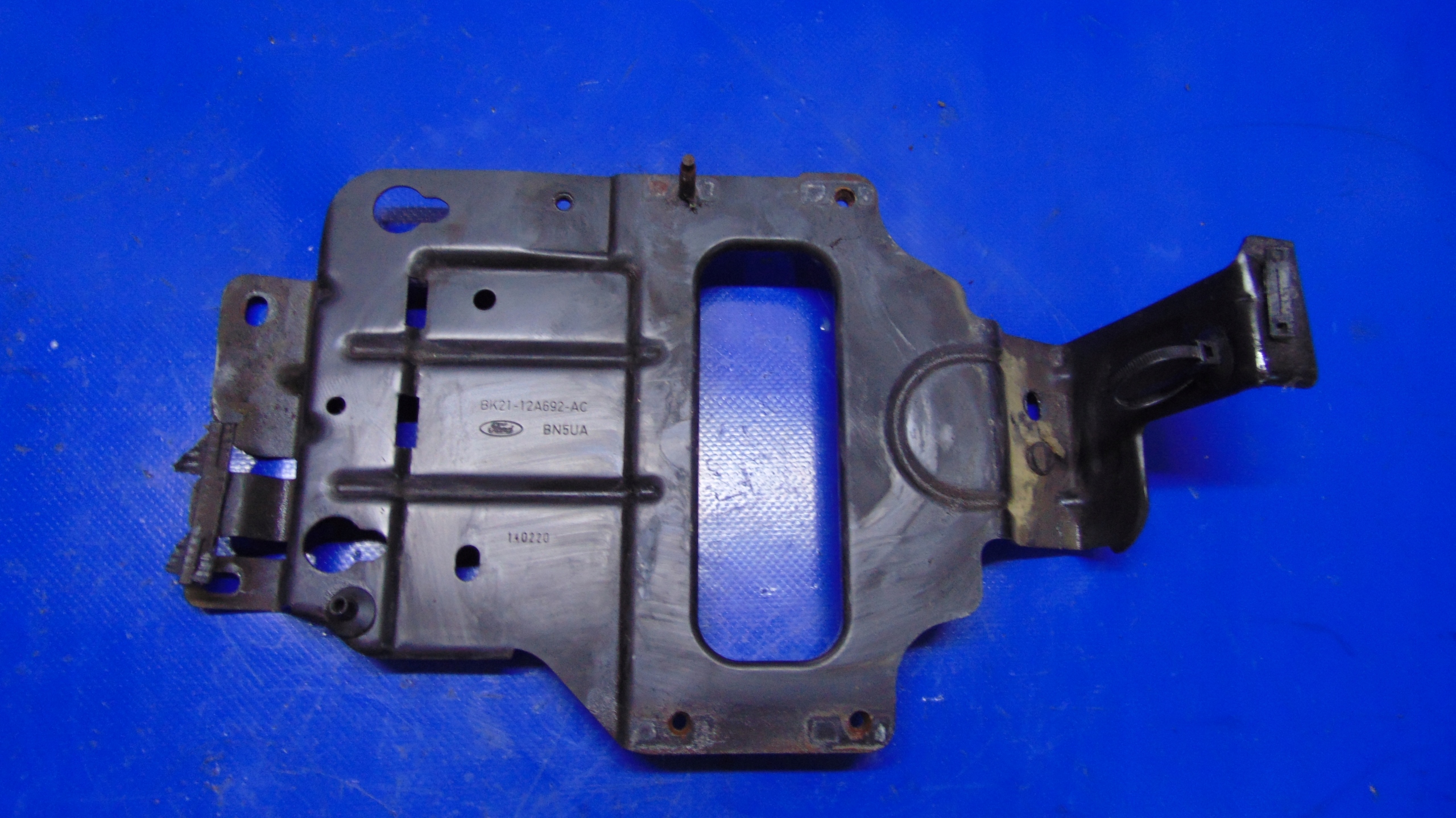 Support plaque KOMPUTERA 2.2TDCI FORD TRANSIT CUSTOM 12-20 ROK