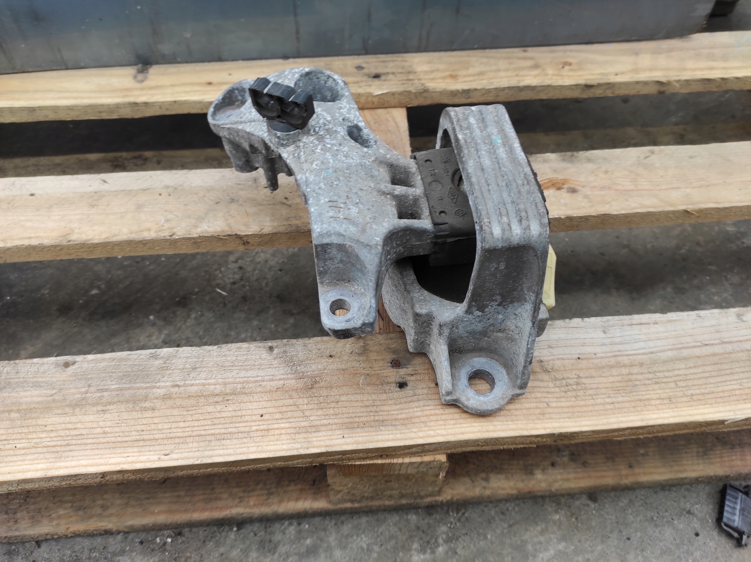 supporto staffa Motore RENAULT MEGANE III 326D23F