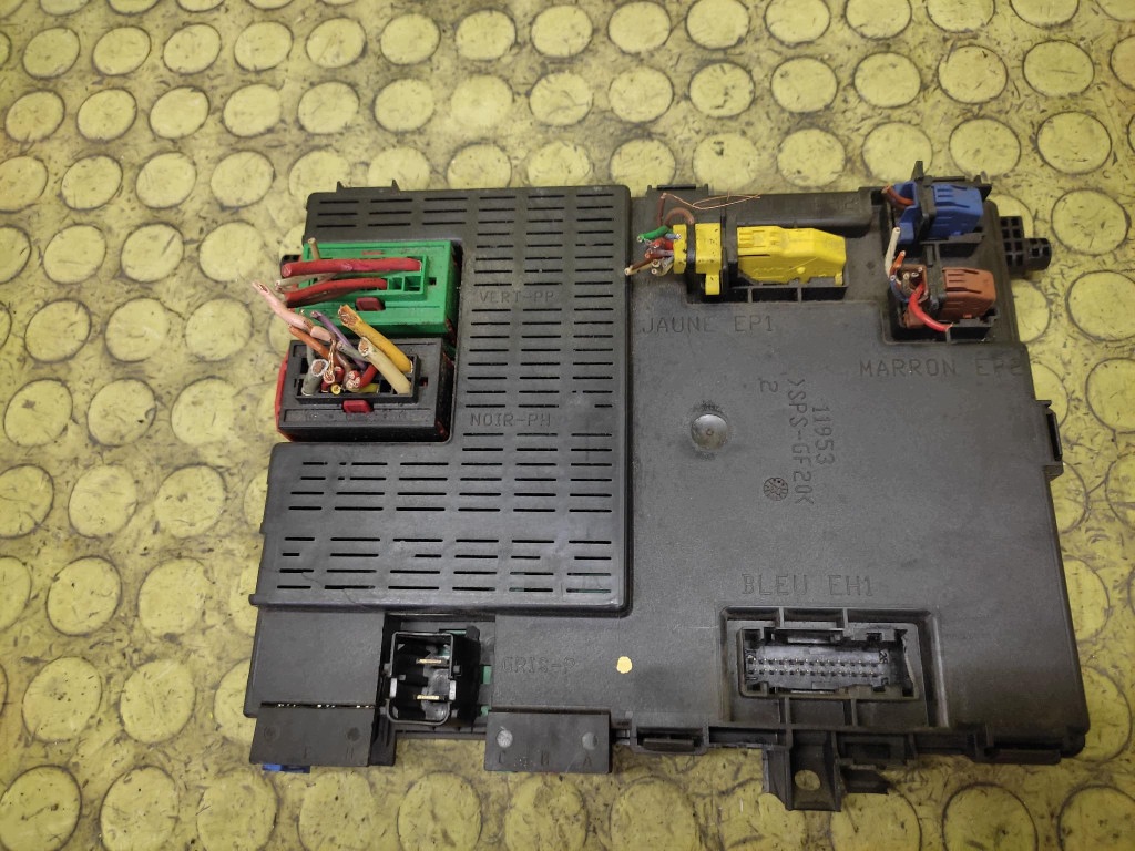 CITROEN XSARA module compartment BSI 9650624380