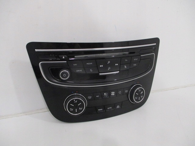 PEUGEOT 508 I LIFT SW PANEL KLIMATYZACJI 6 PIN Producent Peugeot OE