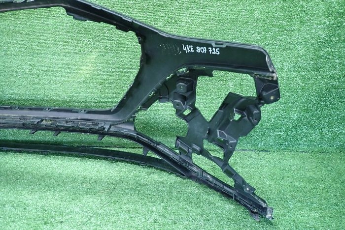 AUDI Q8 E-TRON LIFT 23- front bumper front