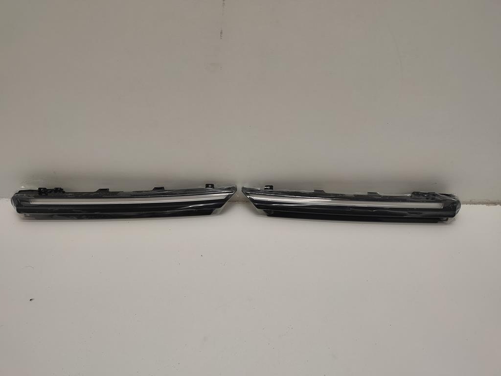 решетка радиатора led vw GOLF VIII