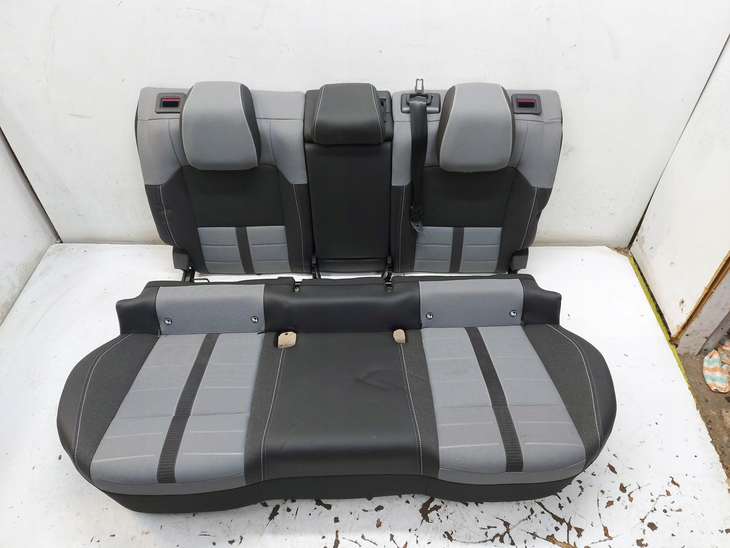 OPEL Grandland II 2024+ Siège komplet RHD UK