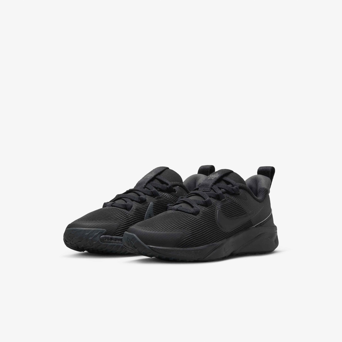 Buty sportowe chłopięce Nike Star Runner 4 czarne DX7614-002 r. 34