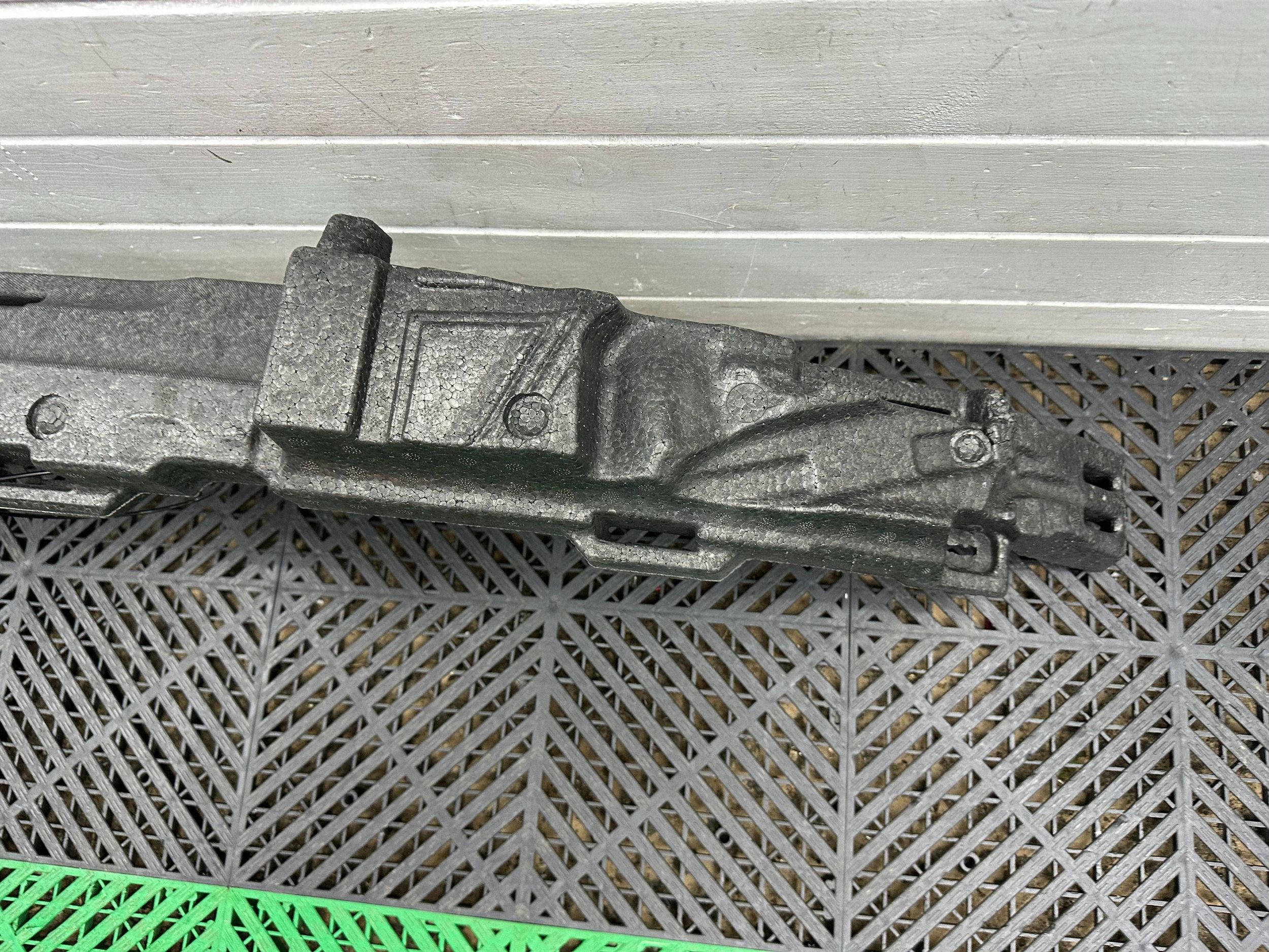 Absorber nárazníku předního předek BMW 4 G22 G23 8072758