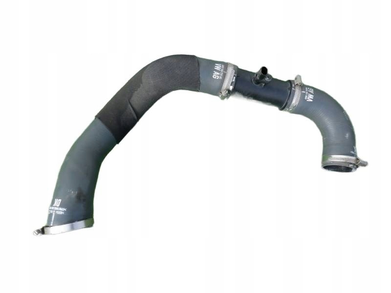 ТРУБКА ІНТЕРКУЛЕРА AUDI Q7 4Mm0145683b