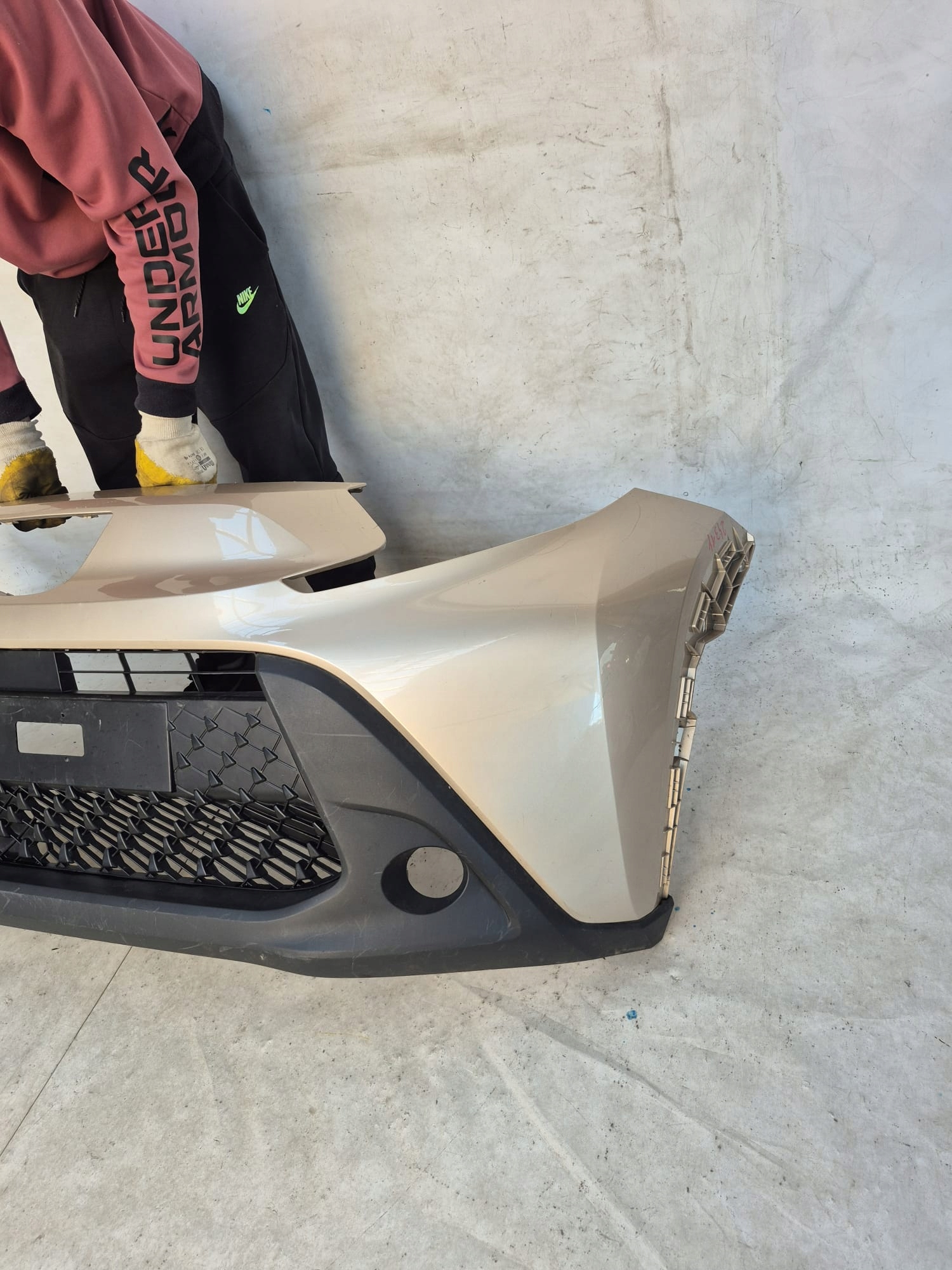 TOYOTA AYGO X 22- bumper front front grid fog light 53111-0H030