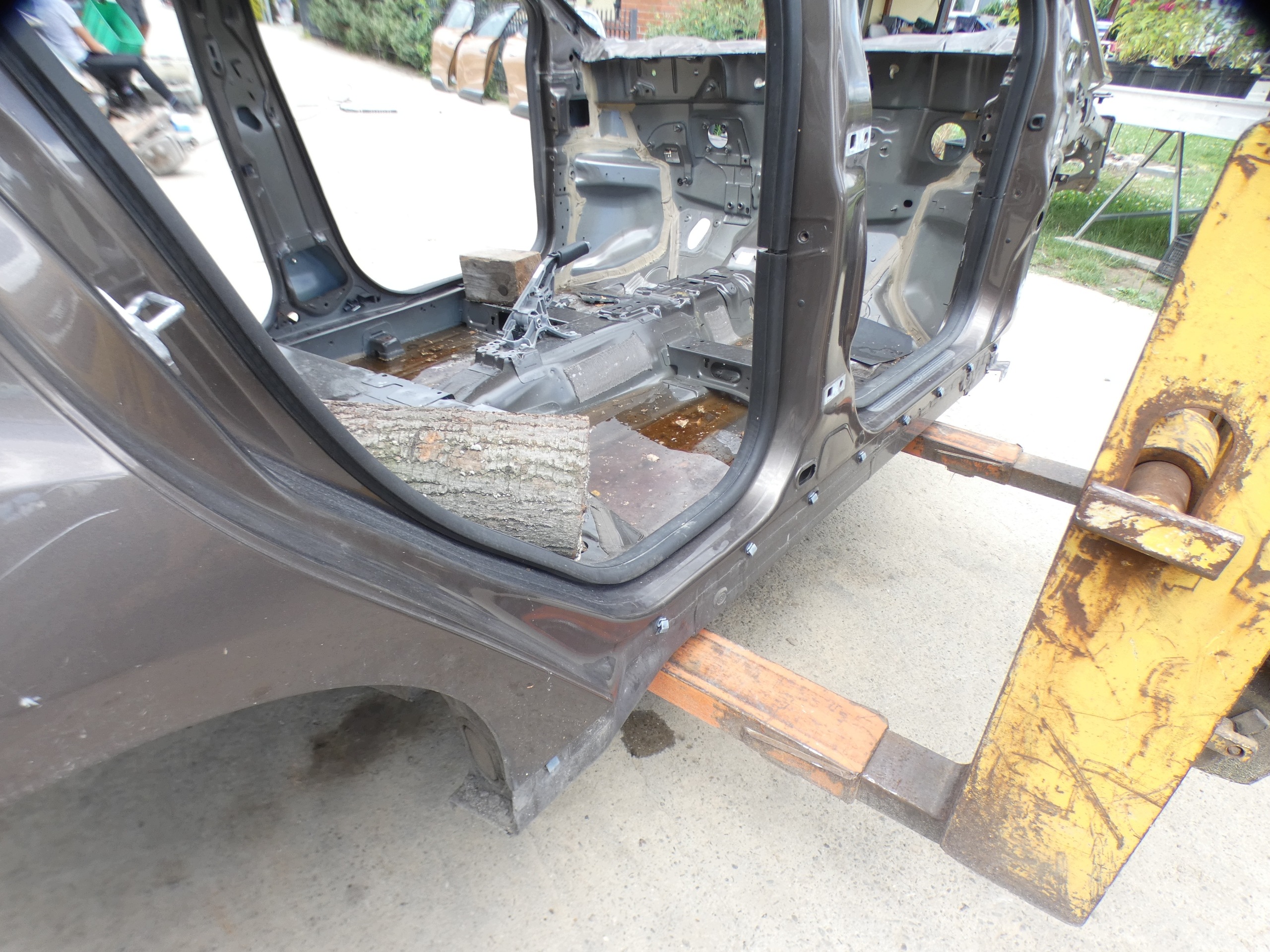 threshold pillar right HB FORD FOCUS MK3 LIFT 2017r