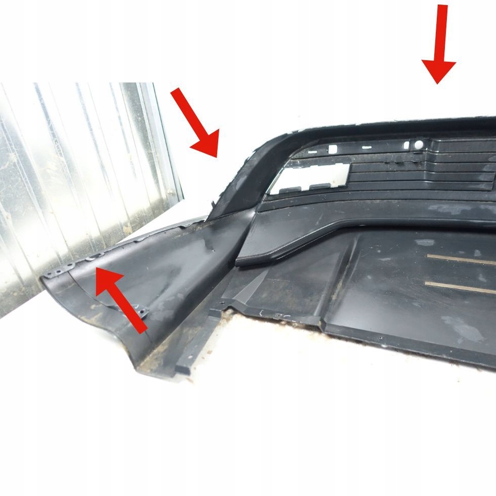SPOILER Diffuseur Couvercle, Couverture Pare choc Arrière PORSCHE TAYCAN 9J1 2019- 9J1807983F