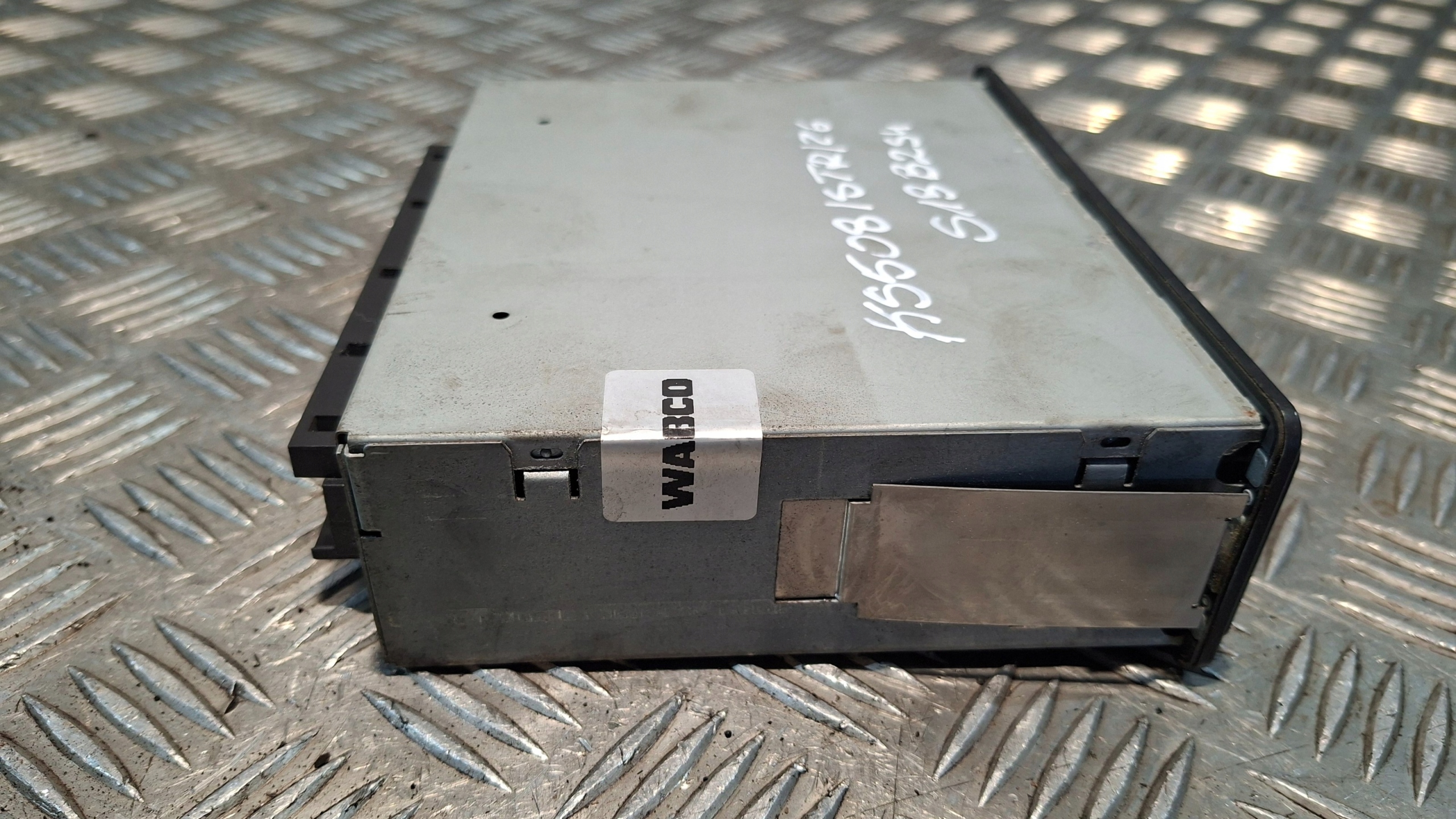 PANEL air conditioning devices WABCO 4461950010