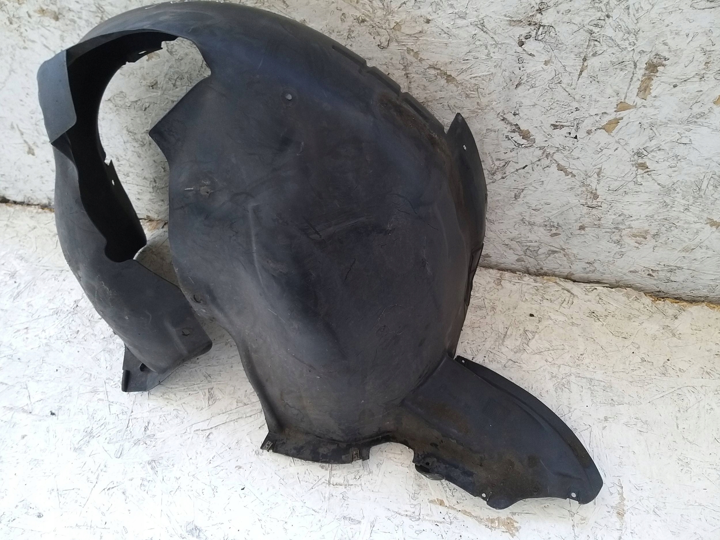 VW JETTA 5C 10- mudguard left front front 5C6805911