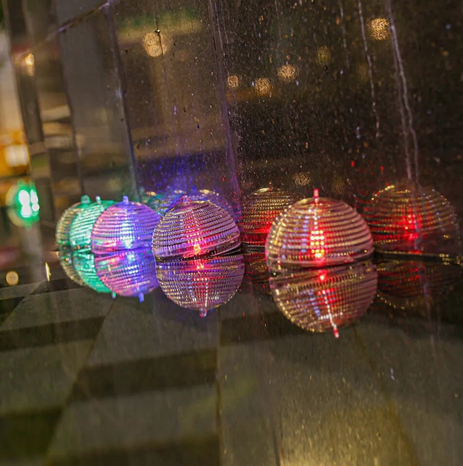 LAMPA SOLARNA PŁYWAJĄCA DO BASENU OCZKA JACUZZI OGRODU 7 KOLORÓW LED RGB Marka Jumi