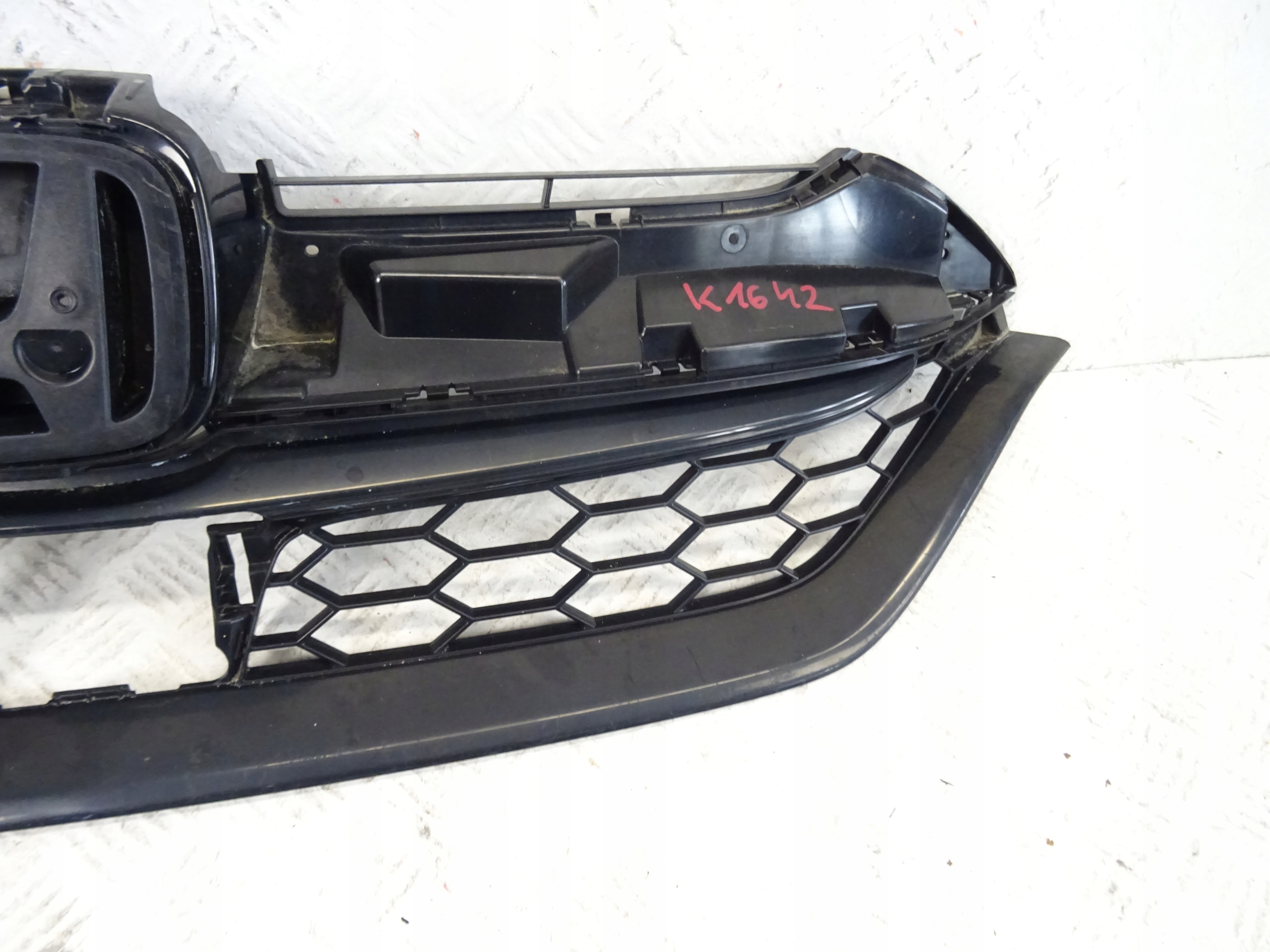 grill grille front front HONDA CR-V V 71121-TNY-G1