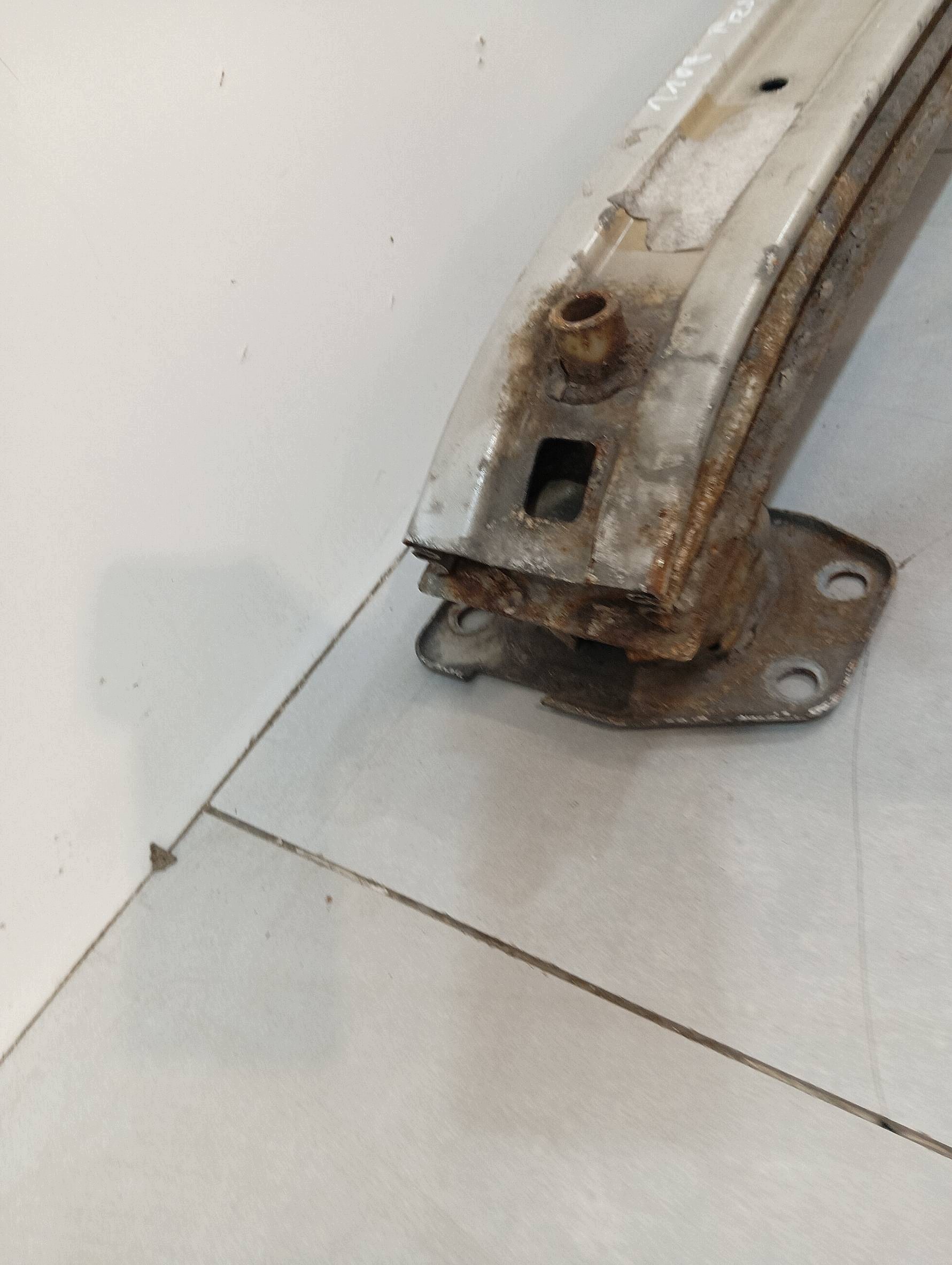 Traversa Paraurti Anteriore Citroen Nemo e (2007- )