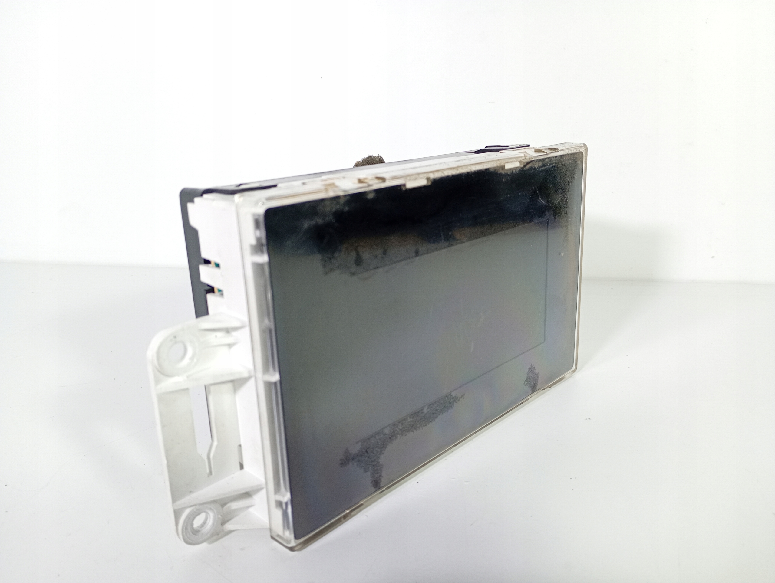 Nissan Almera N16 00-06 EKRAN display OE 28090700A