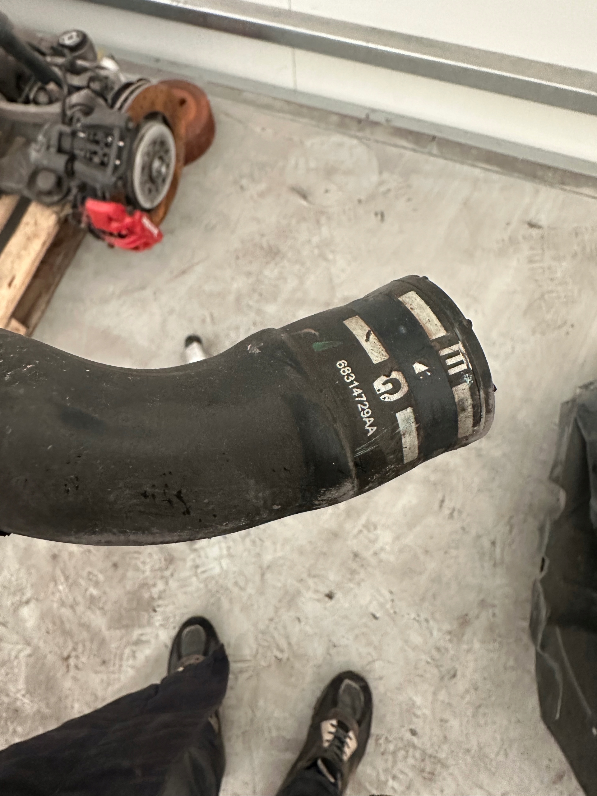 JEEP CHEROKEE KL crijevo prijenos cijev vode