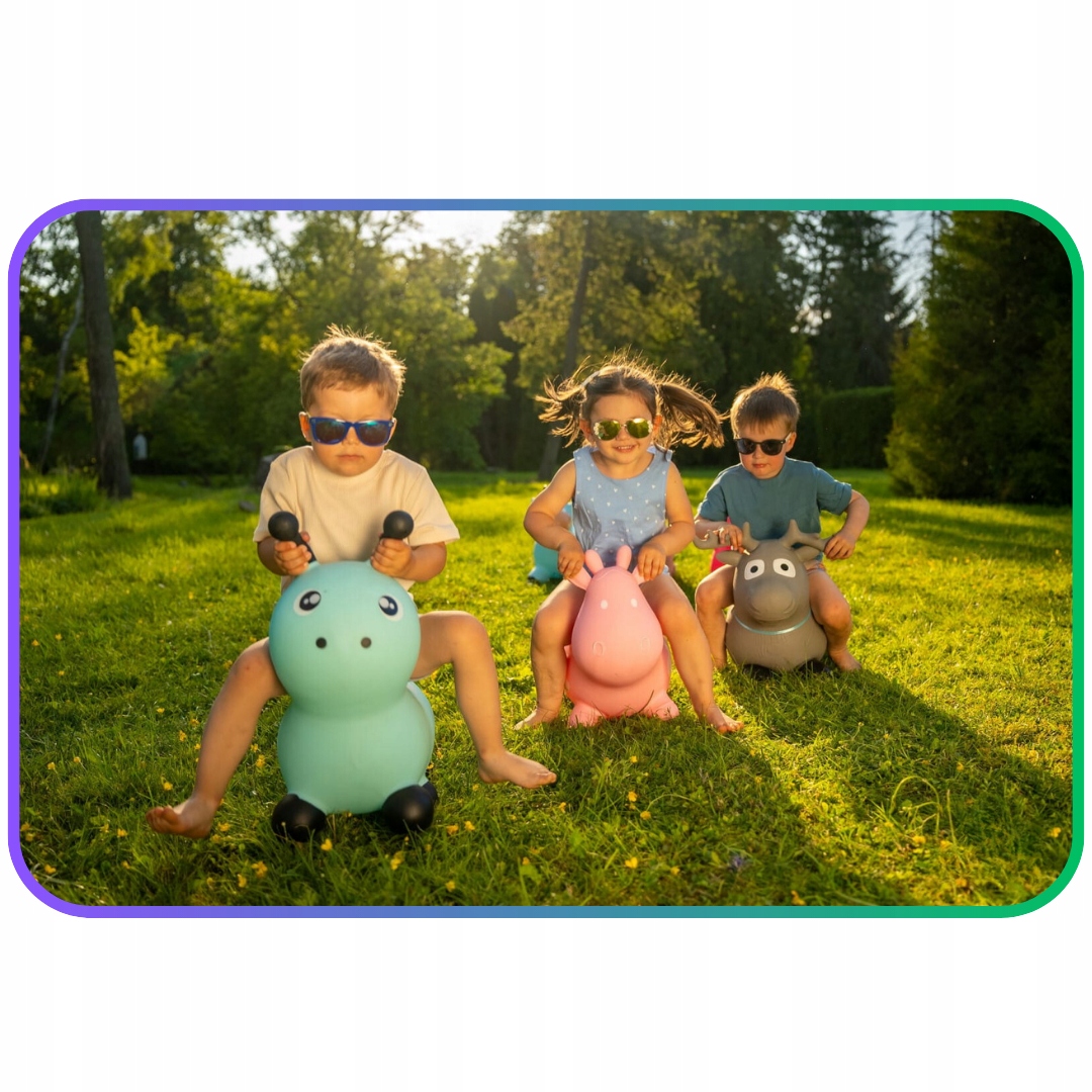 Skoczek Gumowy Piesek Brązowy z Bandaną Dla Dzieci 12m+ Sun Baby Materiał guma