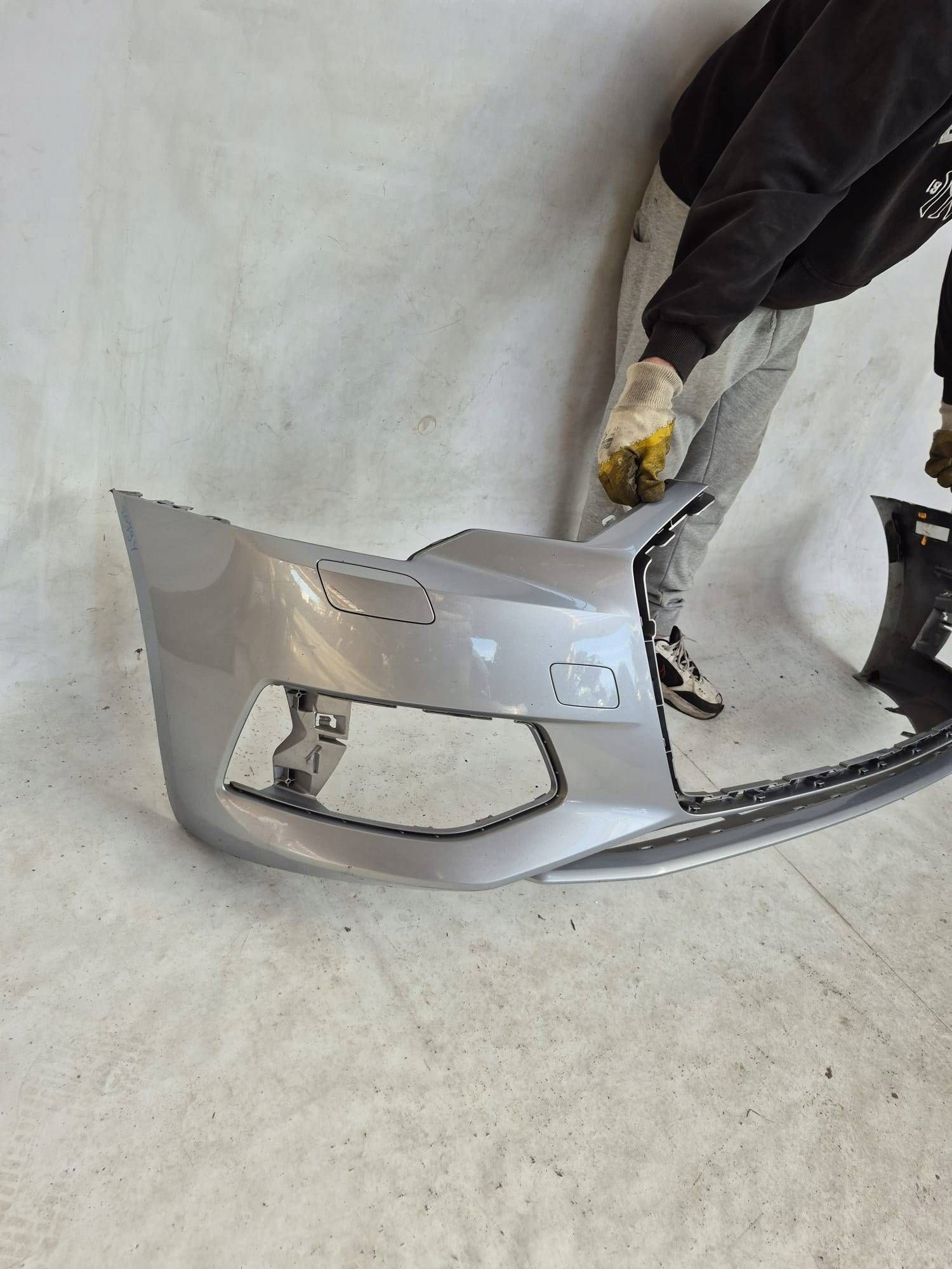 AUDI A6 C8 4K 18- bumper front front SPR