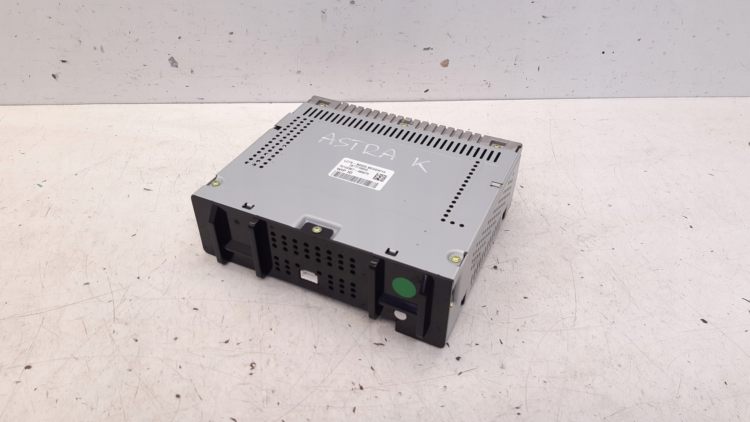 Radio 42554561 Opel Astra K