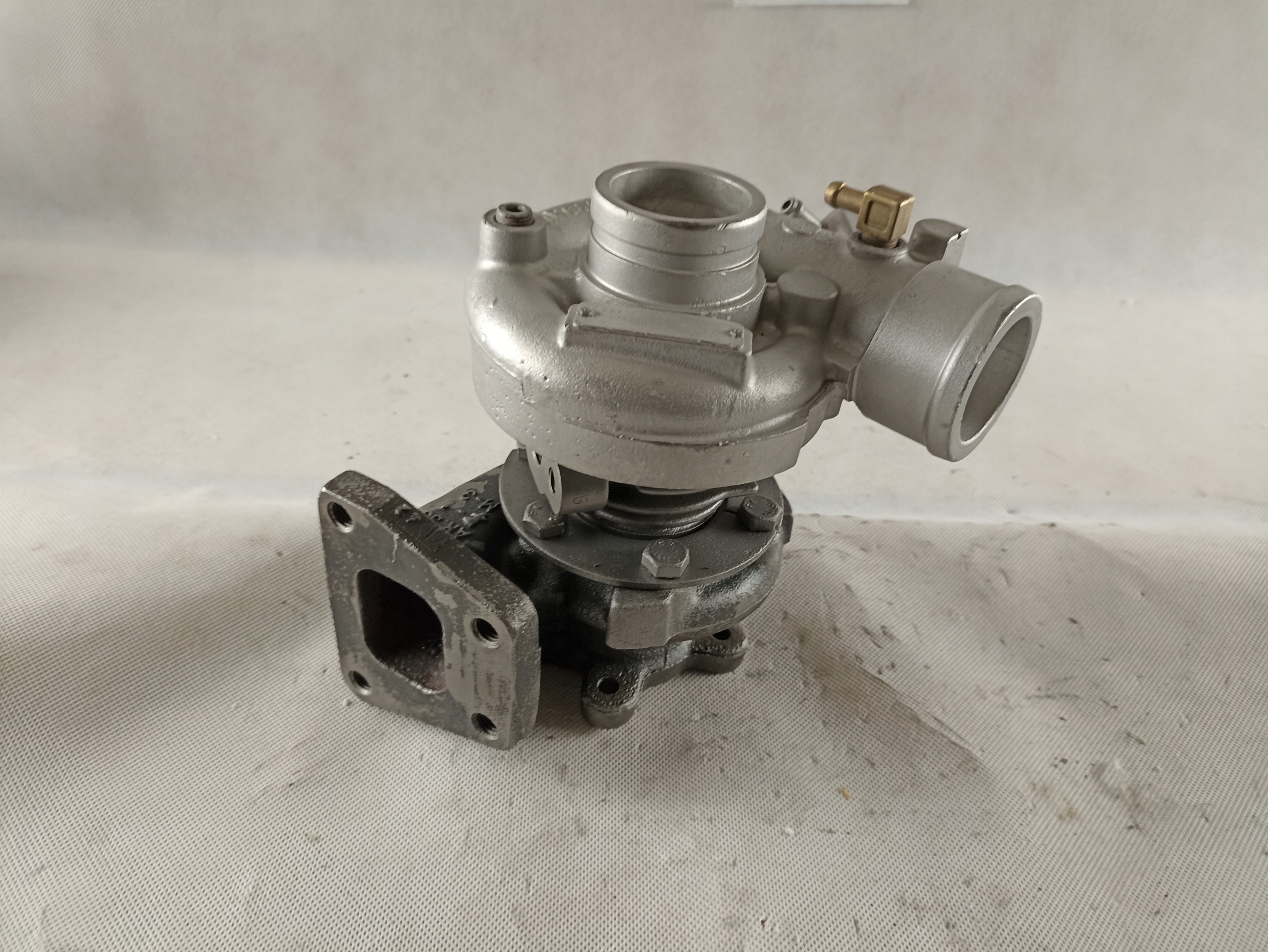 VW T4 Transporter 1.9 TD 68 к. с. ABL 454002 турбіна