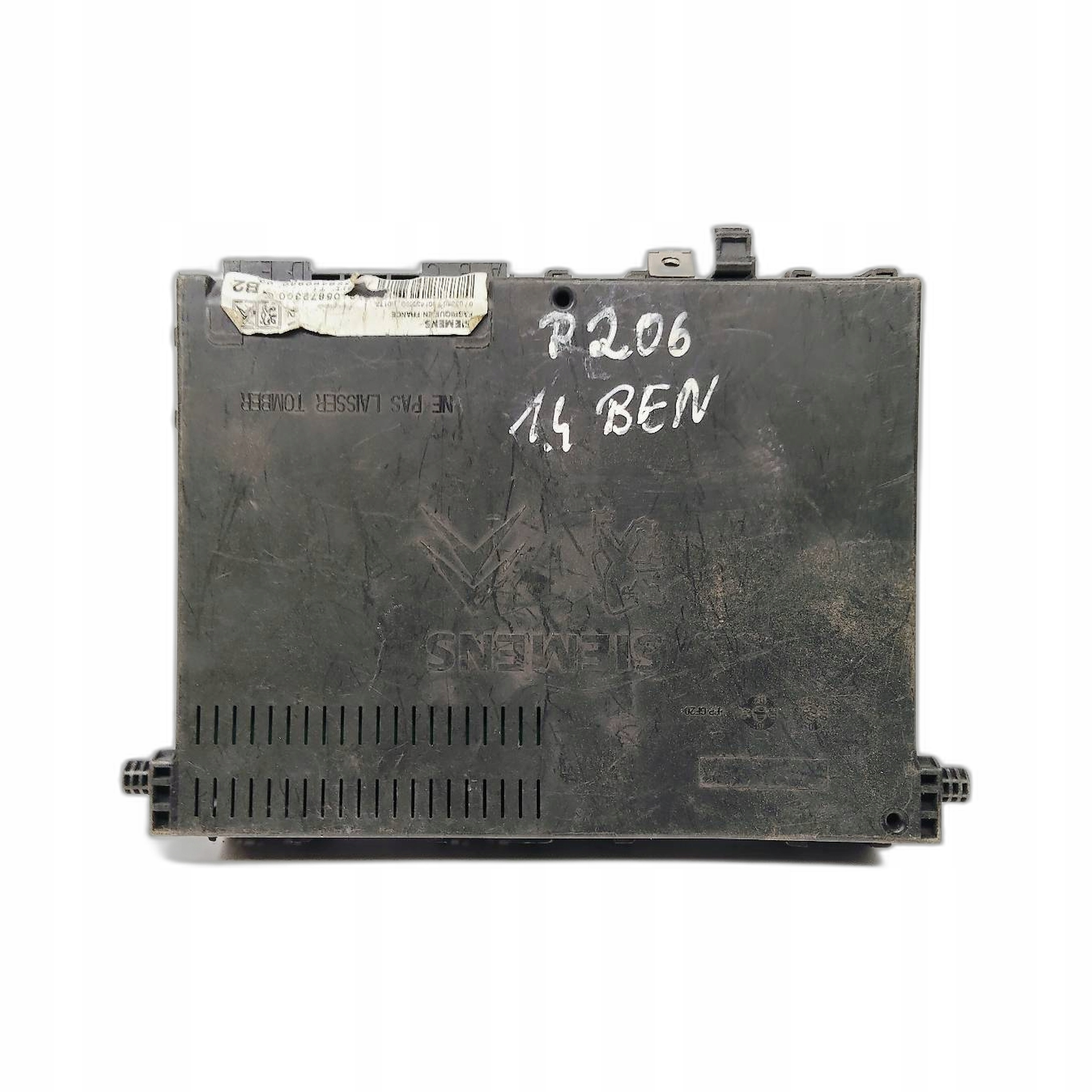 Module BSI Module fusibles Peugeot 206 1.4 9626460880
