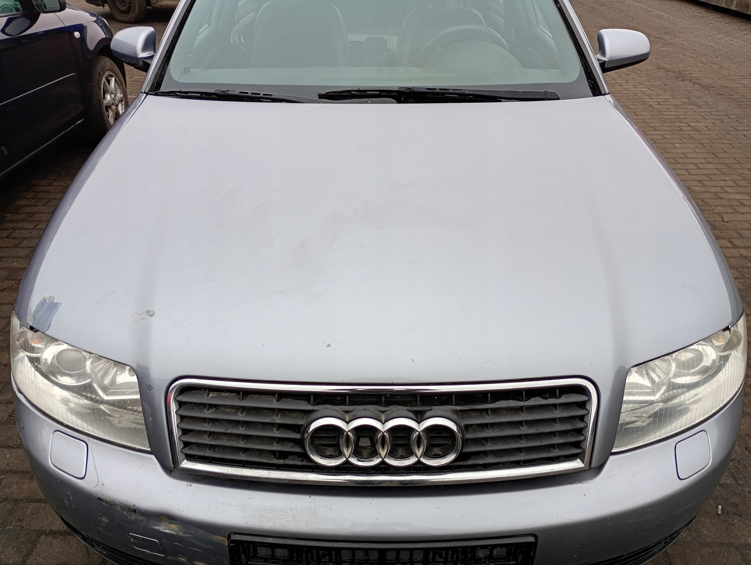 Audi A4 B6 00-06 bonnet Z grille radiator grey