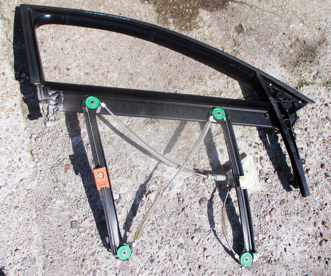 AUDI A3 8P SPORTSBACK правая передняя рамка передняя