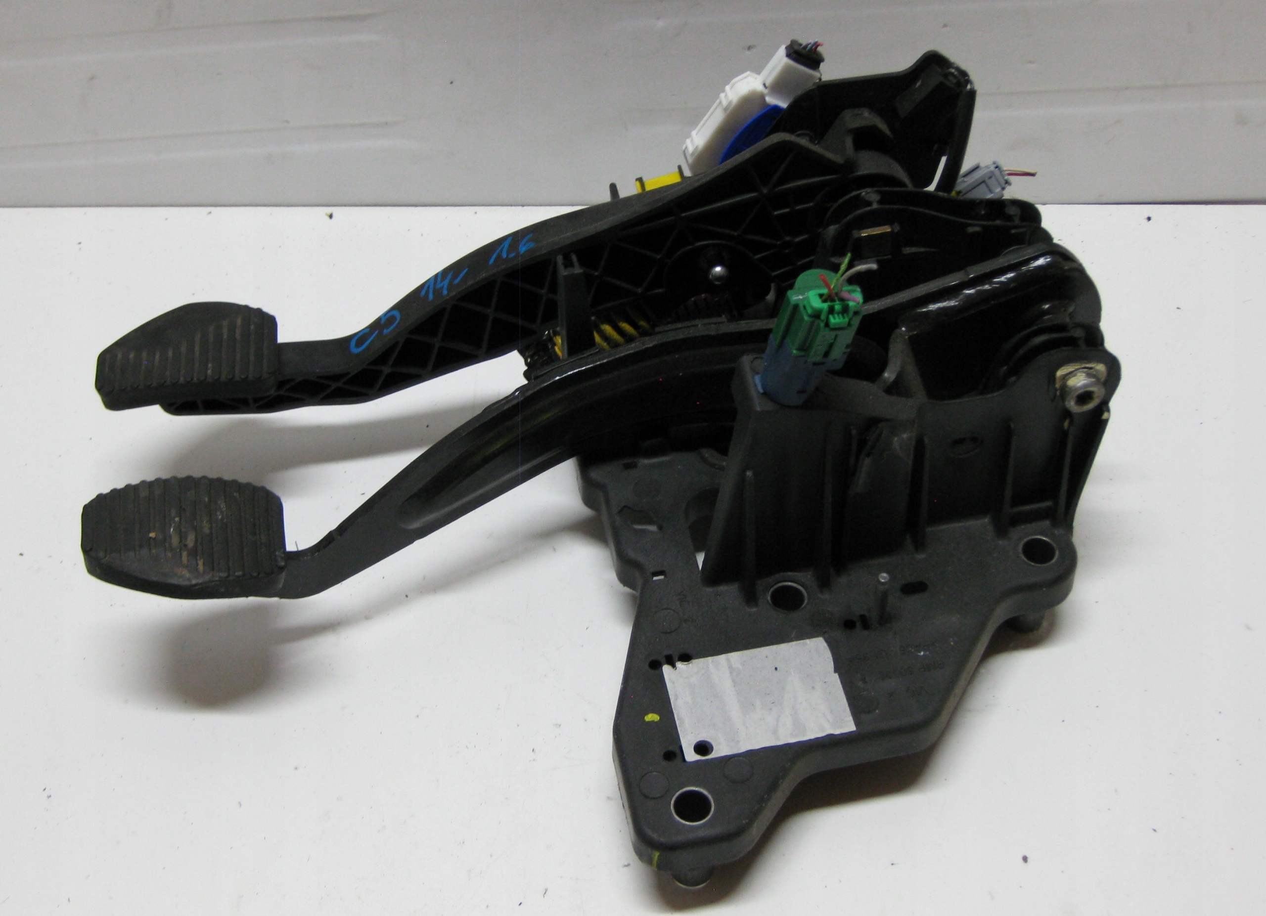 CITROEN C5 III 14R Kupplungspedal Bremse 9808826480