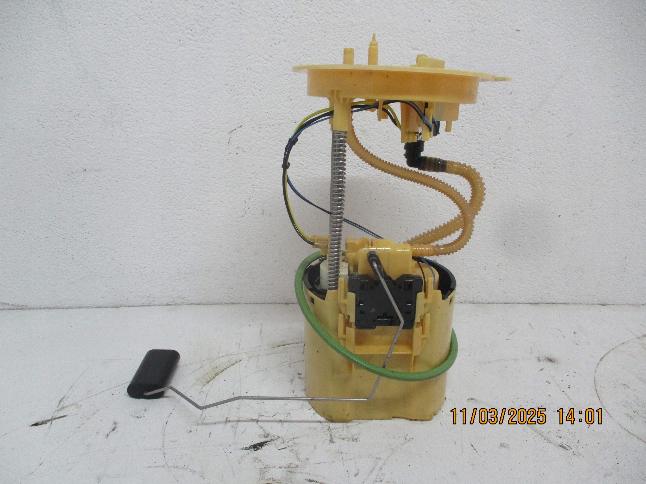 feed pump VOLVO XC40 II 2,0D 32203668