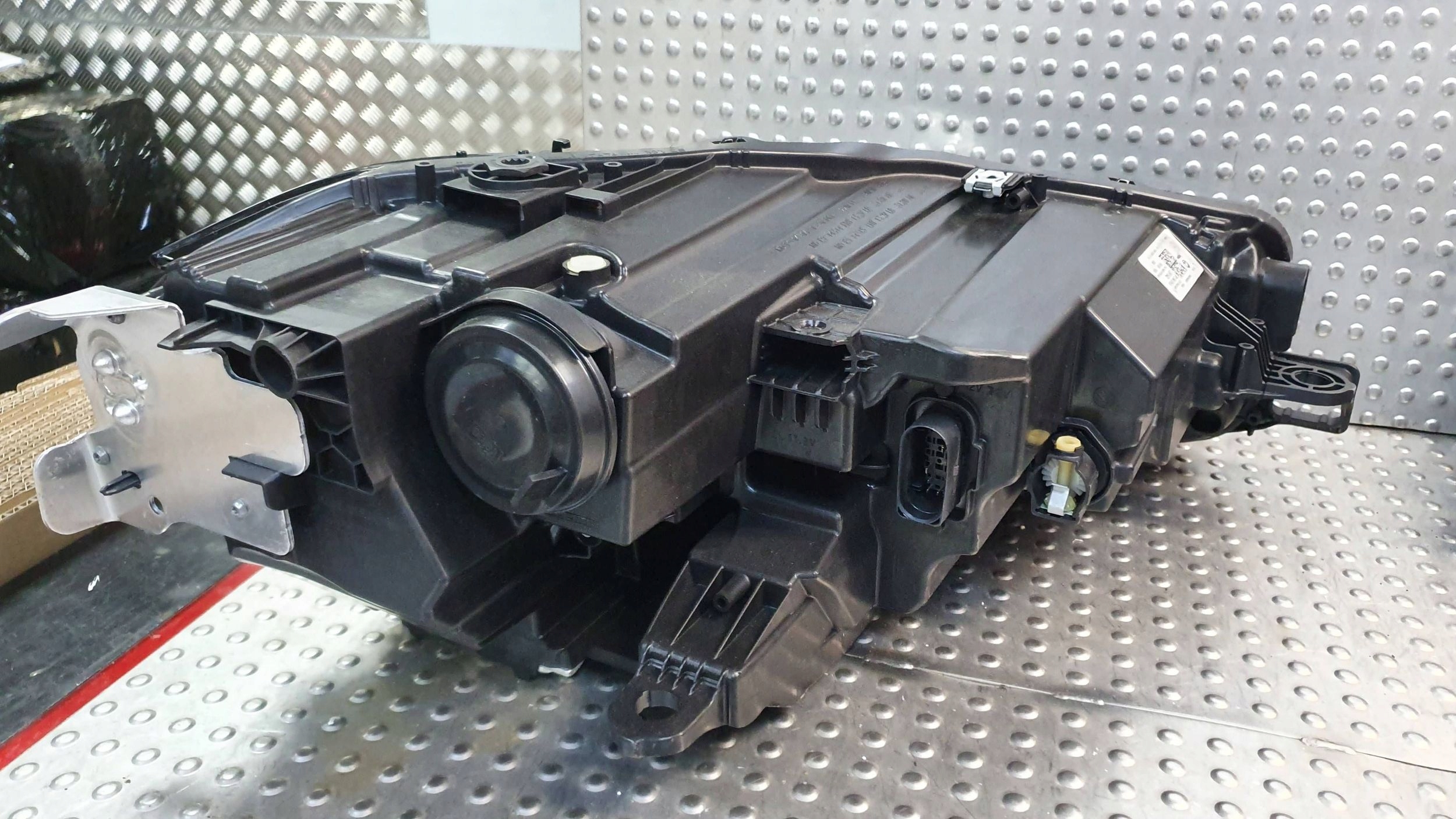 light front left right SKODA SUPERB IV 4 FULL LED 23