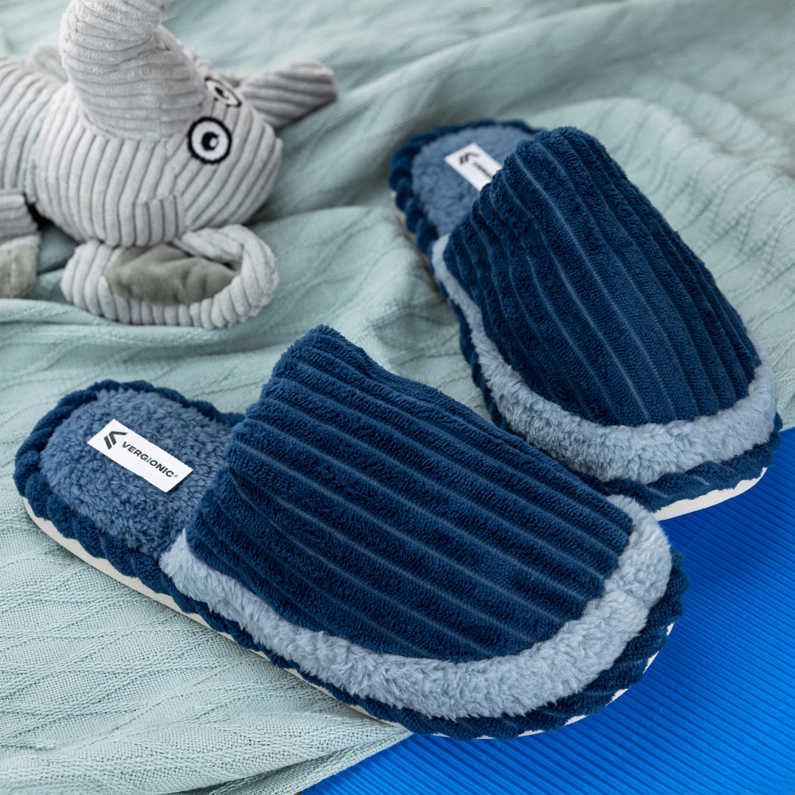 CIAPY KAPCIE DAMSKIE PANTOFLE DOMOWE LACZKI PAPCIE MIĘKKIE Kod producenta 7720